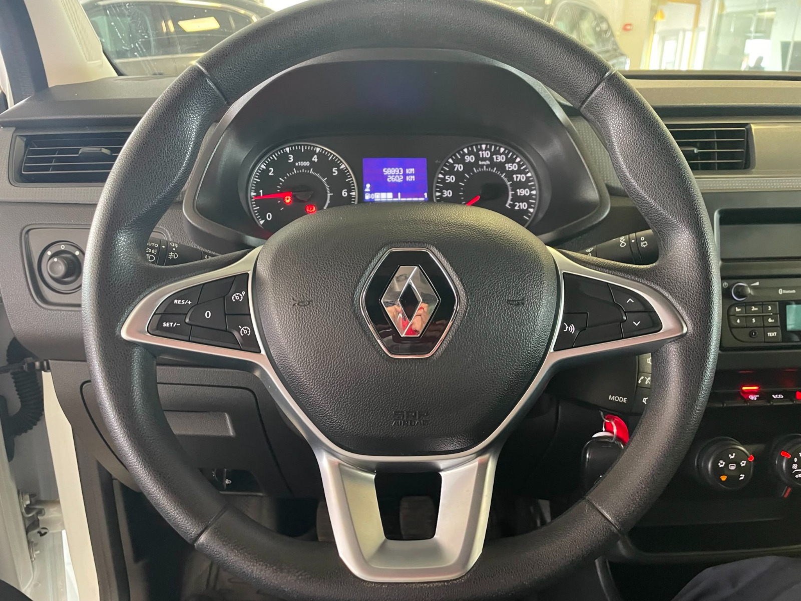 2024 Dizel Manuel Renault Express Van Beyaz Ermat Motorlu Araçlar ve Tarım Ürünleri Sanayi Ticaret A.Ş.