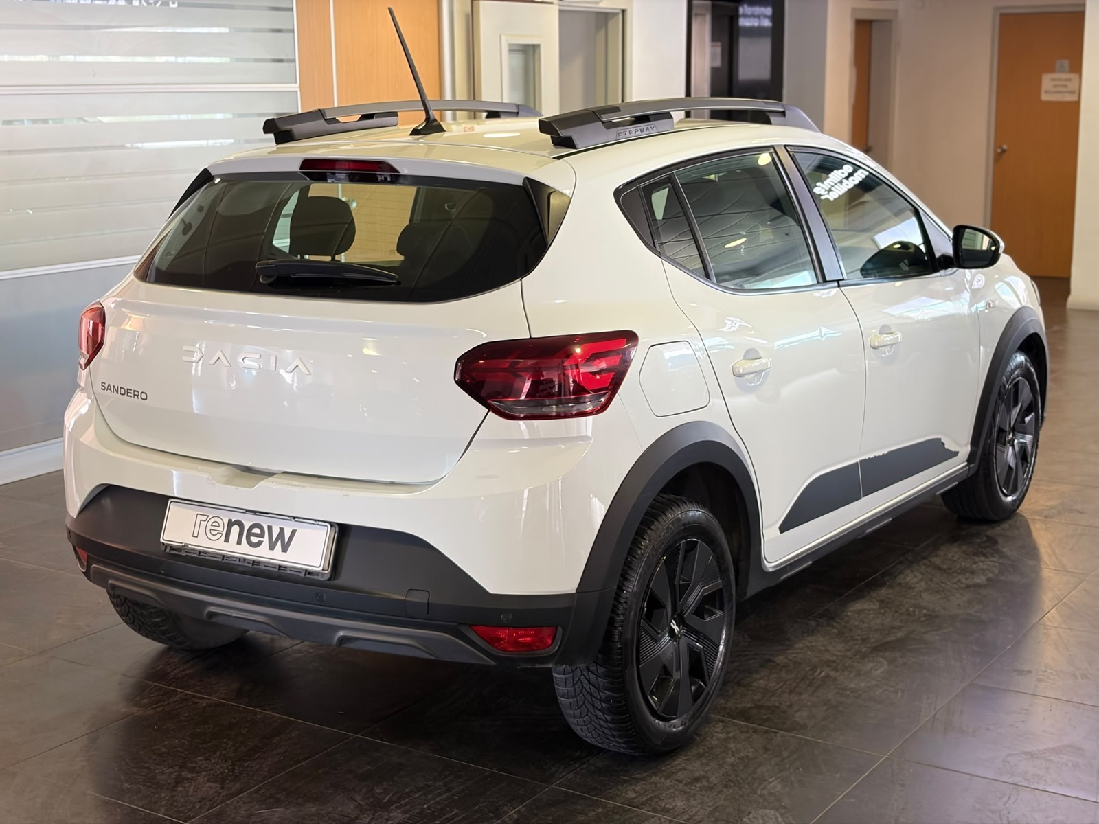 2025 Benzin Otomatik Dacia Sandero Stepway Beyaz Ermat Motorlu Araçlar ve Tarım Ürünleri Sanayi Ticaret A.Ş.