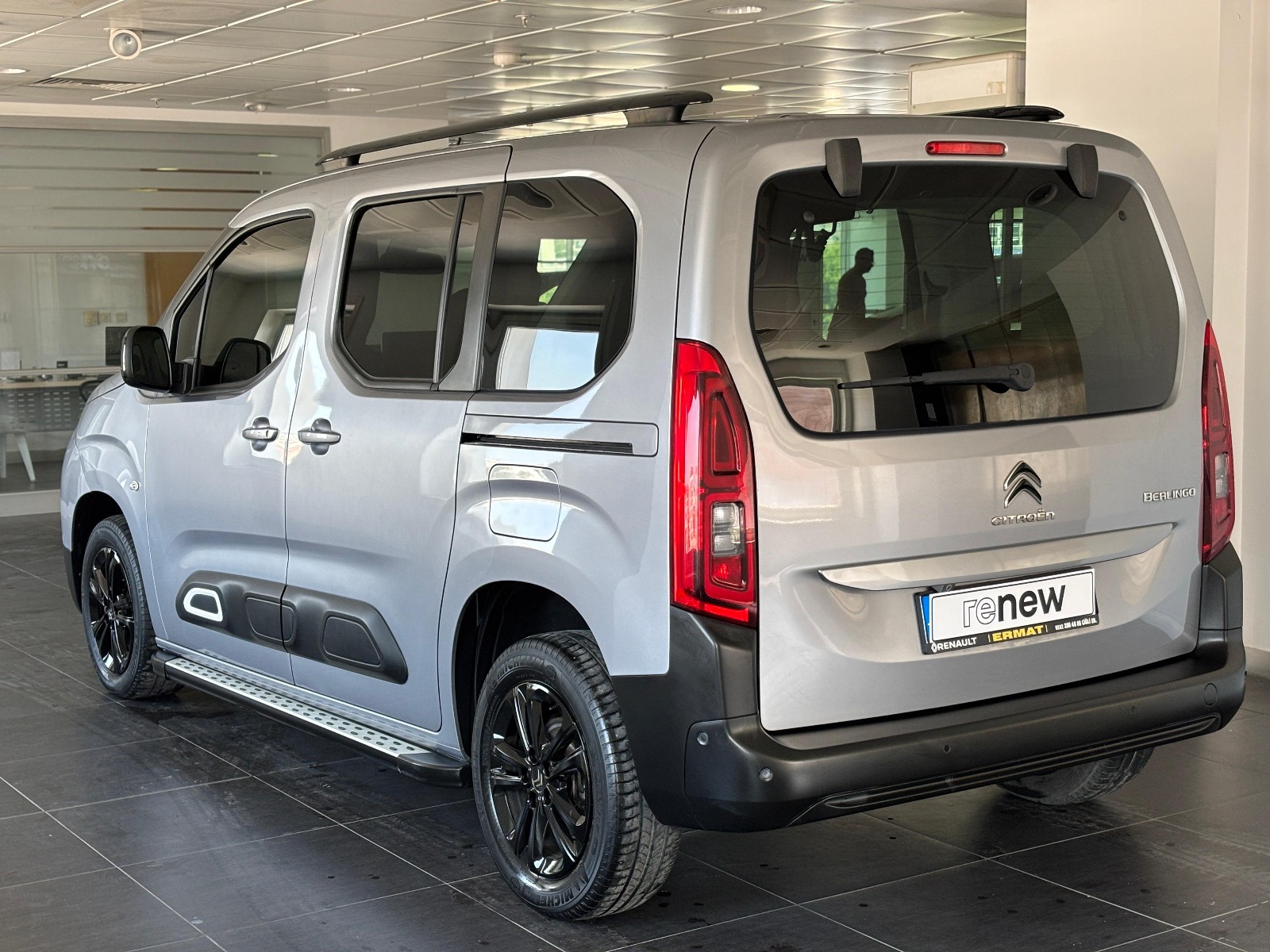 2021 Dizel Otomatik Citroen Berlingo Gri Ermat Motorlu Araçlar ve Tarım Ürünleri Sanayi Ticaret A.Ş.