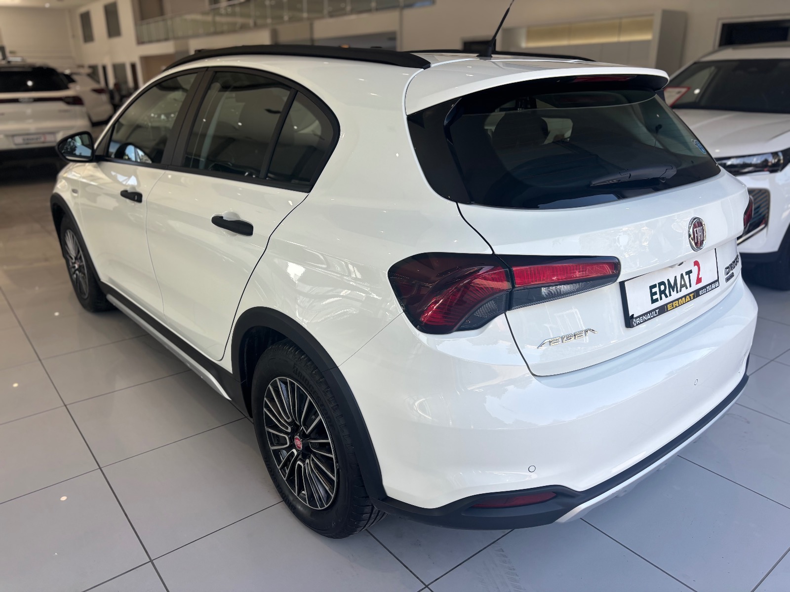 2025 Benzin Manuel Fiat Egea Cross Beyaz Ermat Motorlu Araçlar ve Tarım Ürünleri Sanayi Ticaret A.Ş.