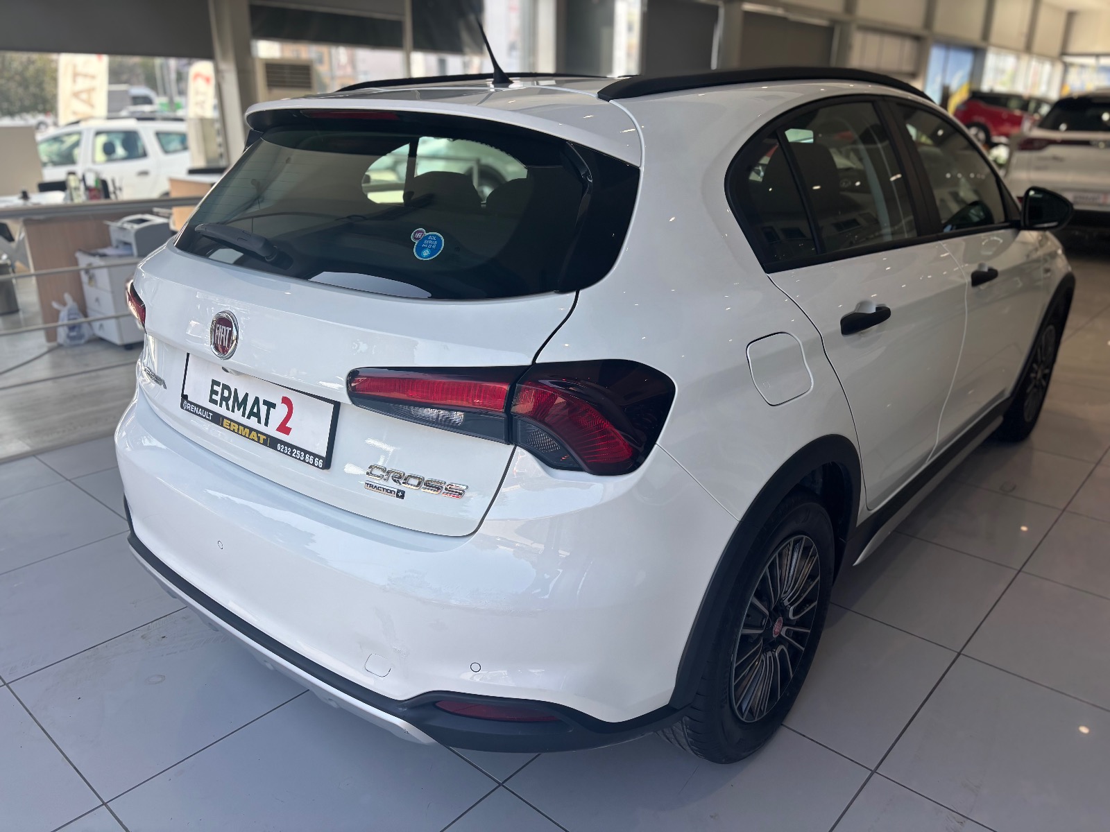 2025 Benzin Manuel Fiat Egea Cross Beyaz Ermat Motorlu Araçlar ve Tarım Ürünleri Sanayi Ticaret A.Ş.