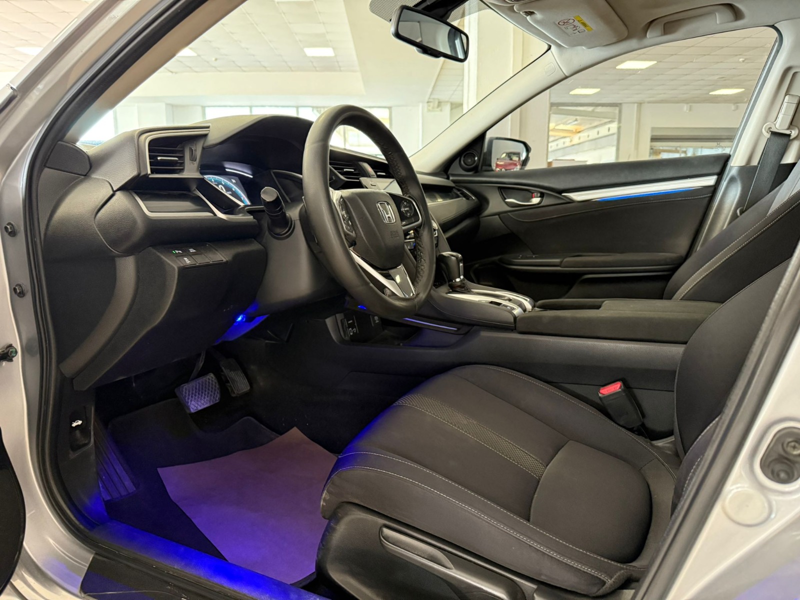 2020 Benzin + LPG Otomatik Honda Civic Gümüş Gri Ermat Motorlu Araçlar ve Tarım Ürünleri Sanayi Ticaret A.Ş.