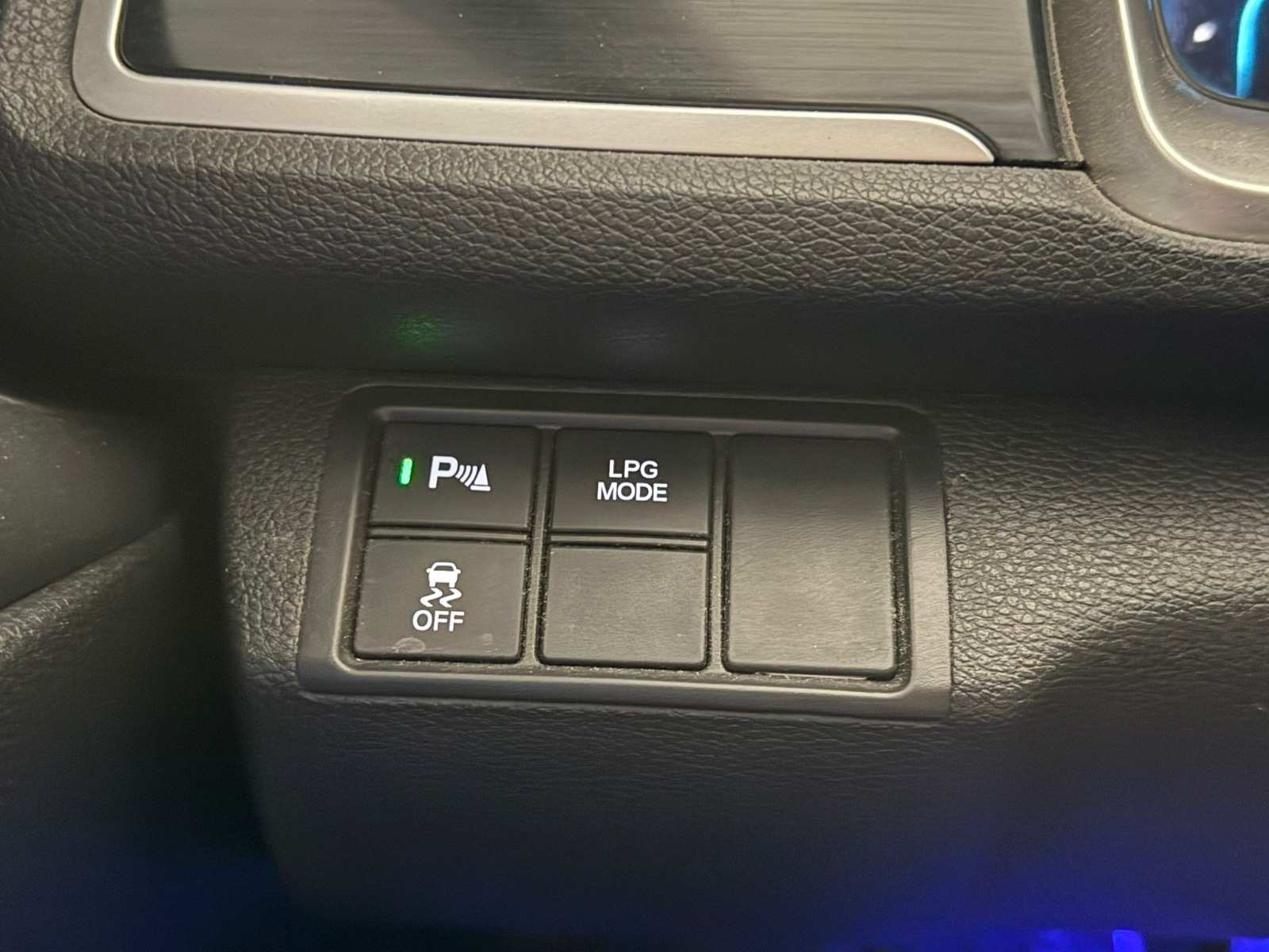2020 Benzin + LPG Otomatik Honda Civic Gümüş Gri Ermat Motorlu Araçlar ve Tarım Ürünleri Sanayi Ticaret A.Ş.