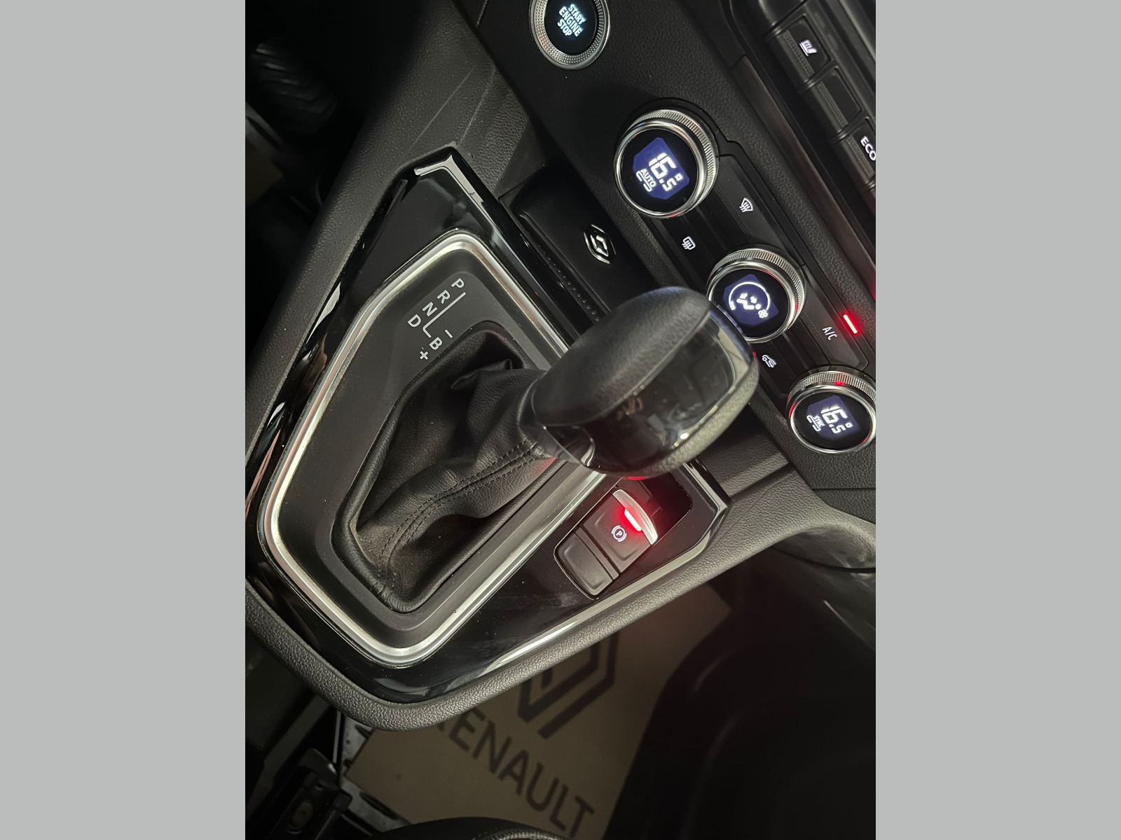 2023 Elektrik Otomatik Renault Kangoo Mavi Ermat Motorlu Araçlar ve Tarım Ürünleri Sanayi Ticaret A.Ş.
