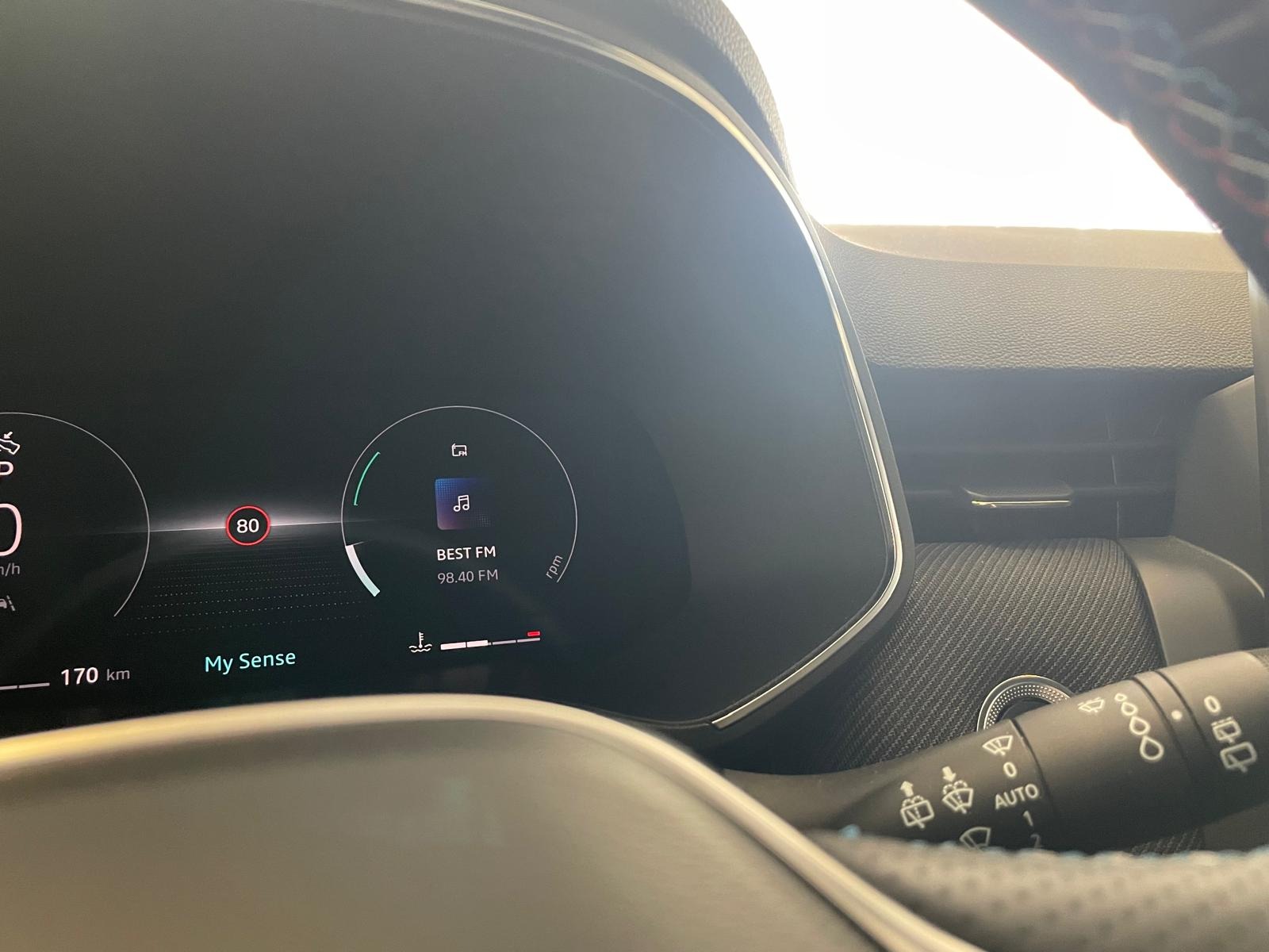 2025 Benzin Otomatik Renault Clio Gri Ermat Motorlu Araçlar ve Tarım Ürünleri Sanayi Ticaret A.Ş.
