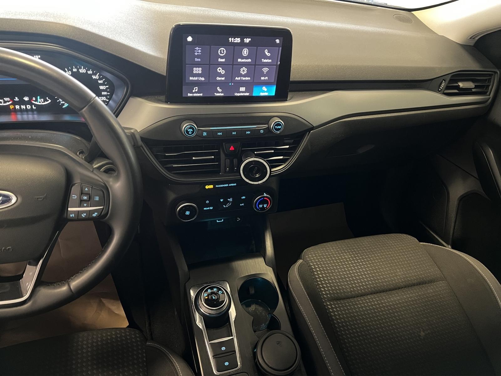 2023 Dizel Otomatik Ford Focus Mavi Ermat Motorlu Araçlar ve Tarım Ürünleri Sanayi Ticaret A.Ş.