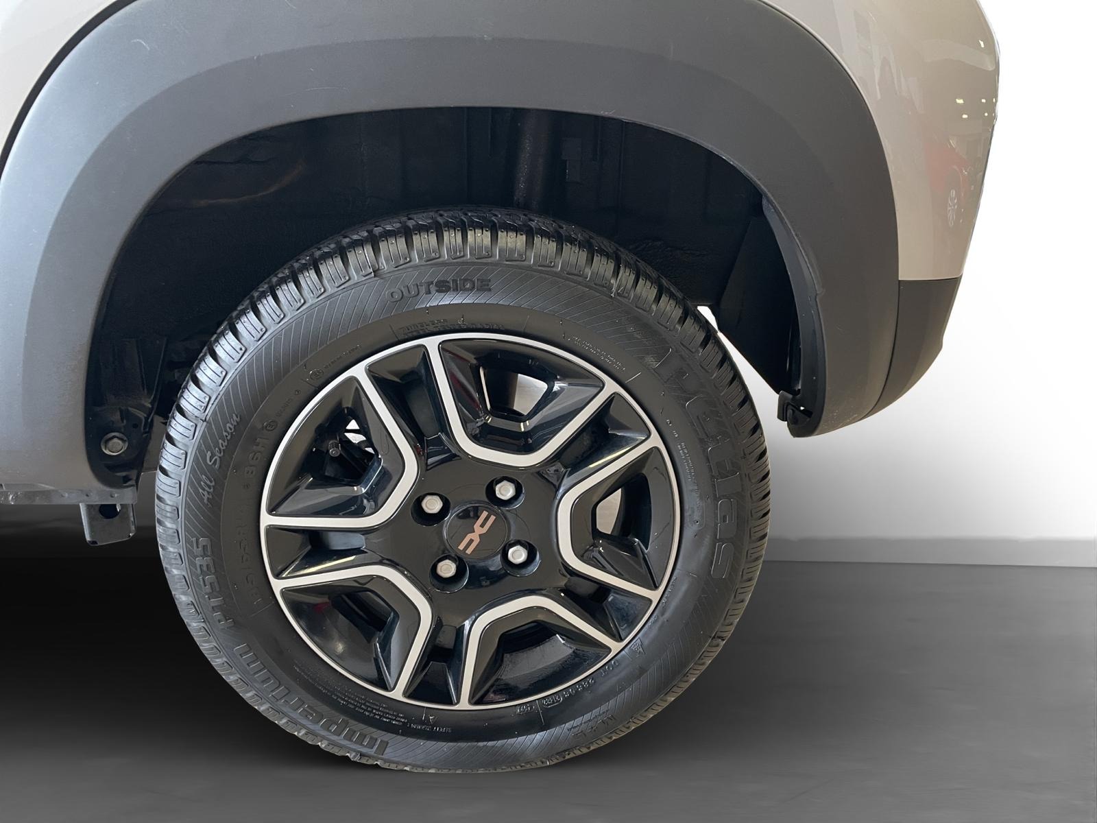 2023 Elektrik Otomatik Dacia Spring Gri Ermat Motorlu Araçlar ve Tarım Ürünleri Sanayi Ticaret A.Ş.