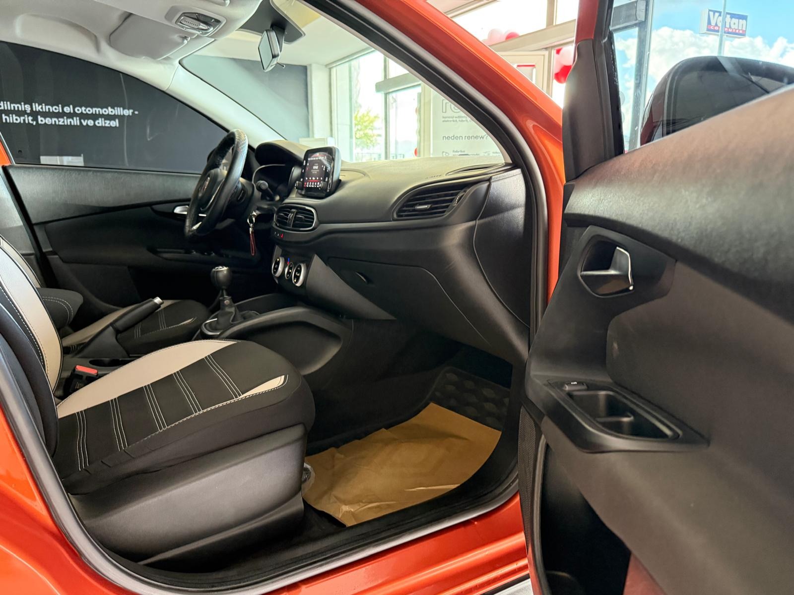 2023 Benzin Manuel Fiat Egea Turuncu Ermat Motorlu Araçlar ve Tarım Ürünleri Sanayi Ticaret A.Ş.