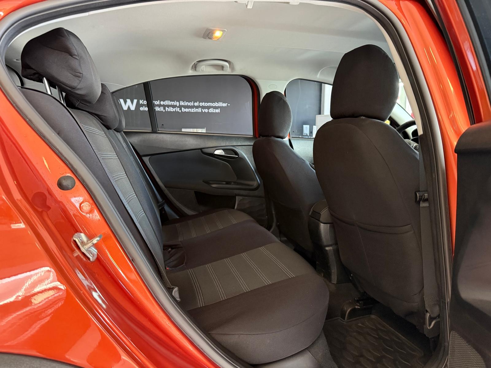 2023 Benzin Manuel Fiat Egea Turuncu Ermat Motorlu Araçlar ve Tarım Ürünleri Sanayi Ticaret A.Ş.