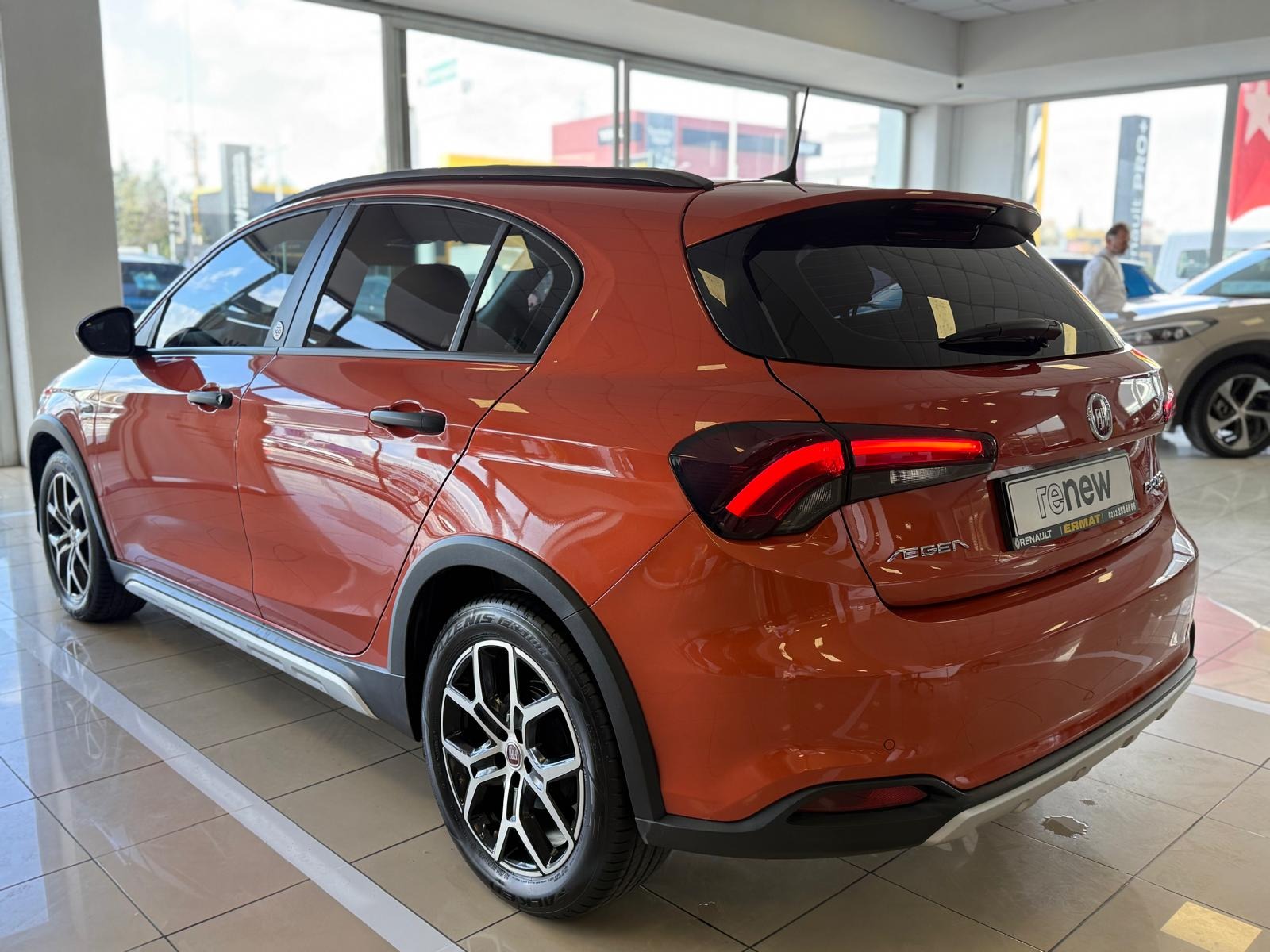 2023 Benzin Manuel Fiat Egea Turuncu Ermat Motorlu Araçlar ve Tarım Ürünleri Sanayi Ticaret A.Ş.