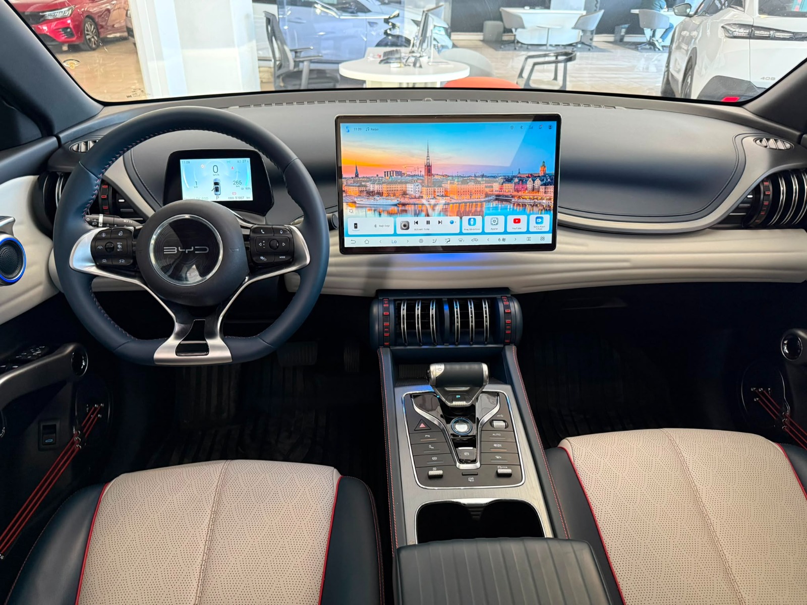 2023 Elektrik Otomatik BYD Atto 3 Beyaz Ermat Motorlu Araçlar ve Tarım Ürünleri Sanayi Ticaret A.Ş.