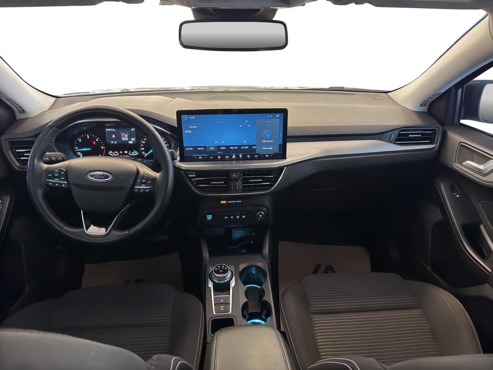 2024 Dizel Otomatik Ford Focus Gri Ermat Motorlu Araçlar ve Tarım Ürünleri Sanayi Ticaret A.Ş.