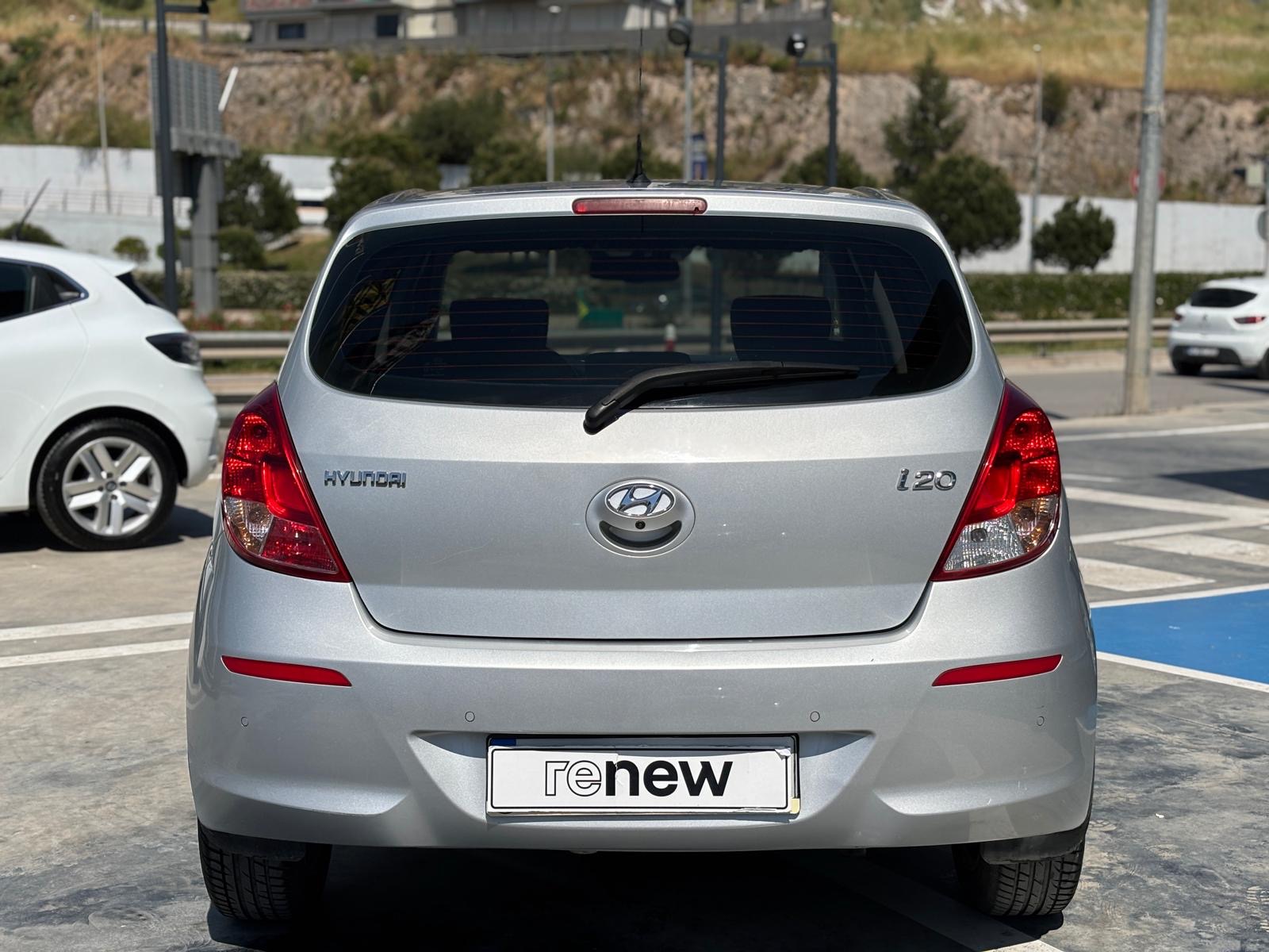 2014 Benzin Manuel Hyundai i20 Gri Ermat Motorlu Araçlar ve Tarım Ürünleri Sanayi Ticaret A.Ş.