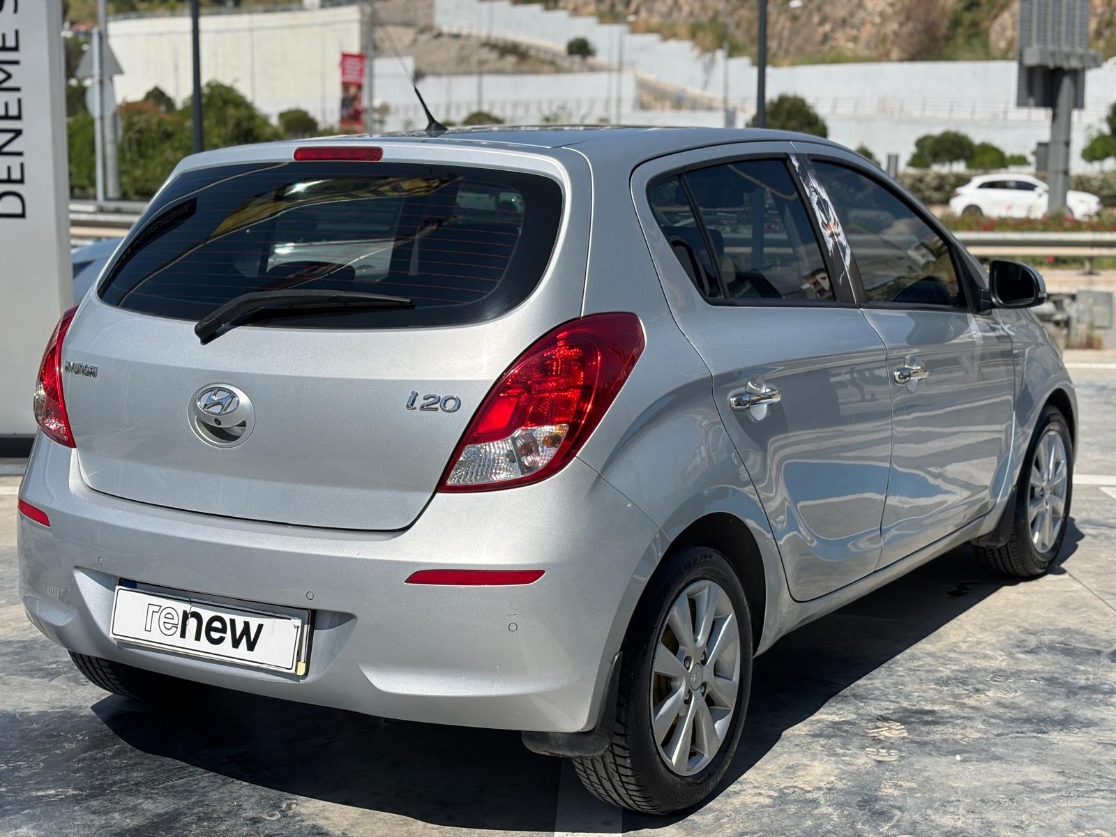 2014 Benzin Manuel Hyundai i20 Gri Ermat Motorlu Araçlar ve Tarım Ürünleri Sanayi Ticaret A.Ş.