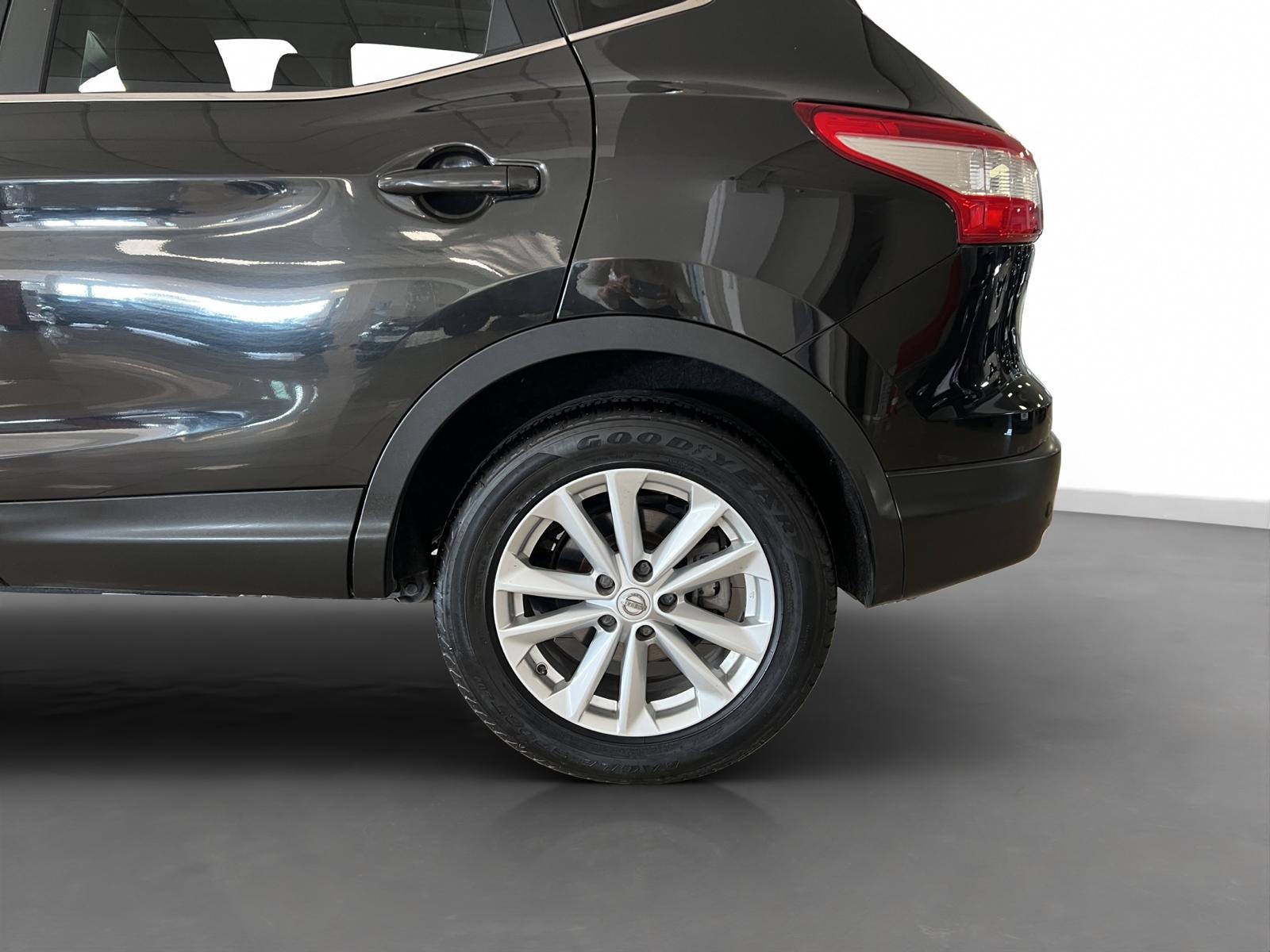 2017 Dizel Otomatik Nissan Qashqai Siyah Ermat Motorlu Araçlar ve Tarım Ürünleri Sanayi Ticaret A.Ş.