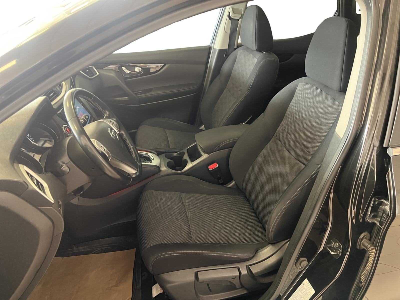 2017 Dizel Otomatik Nissan Qashqai Siyah Ermat Motorlu Araçlar ve Tarım Ürünleri Sanayi Ticaret A.Ş.