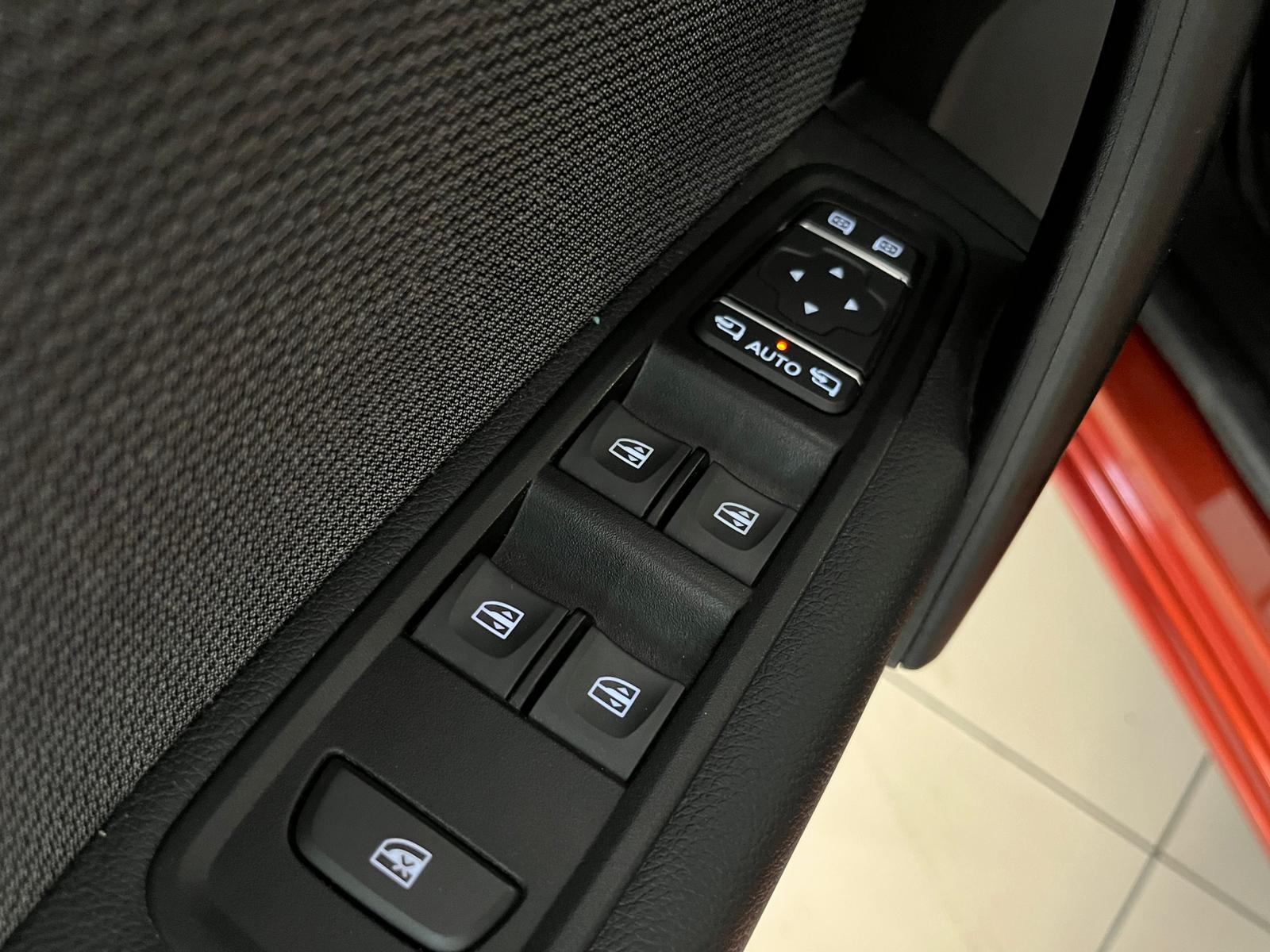 2024 Benzin Otomatik Renault Kangoo Multix Kahverengi Ermat Motorlu Araçlar ve Tarım Ürünleri Sanayi Ticaret A.Ş.