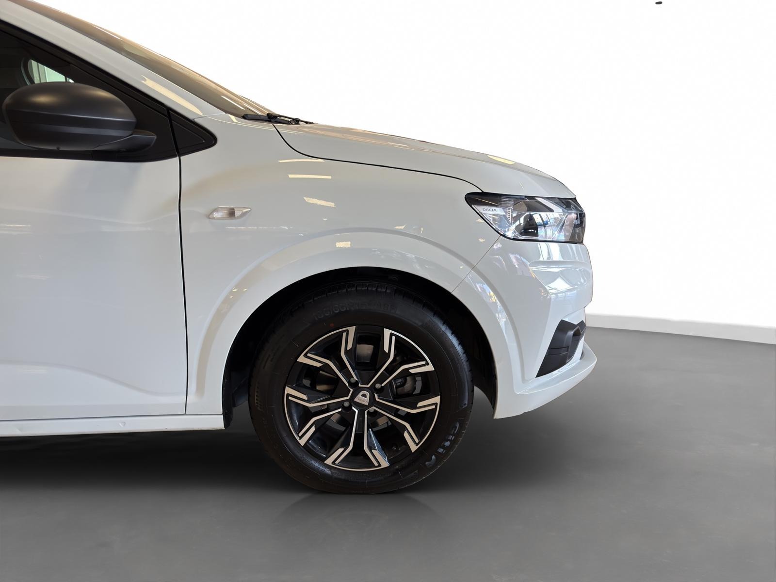 2021 Benzin Otomatik Dacia Sandero Beyaz Ermat Motorlu Araçlar ve Tarım Ürünleri Sanayi Ticaret A.Ş.