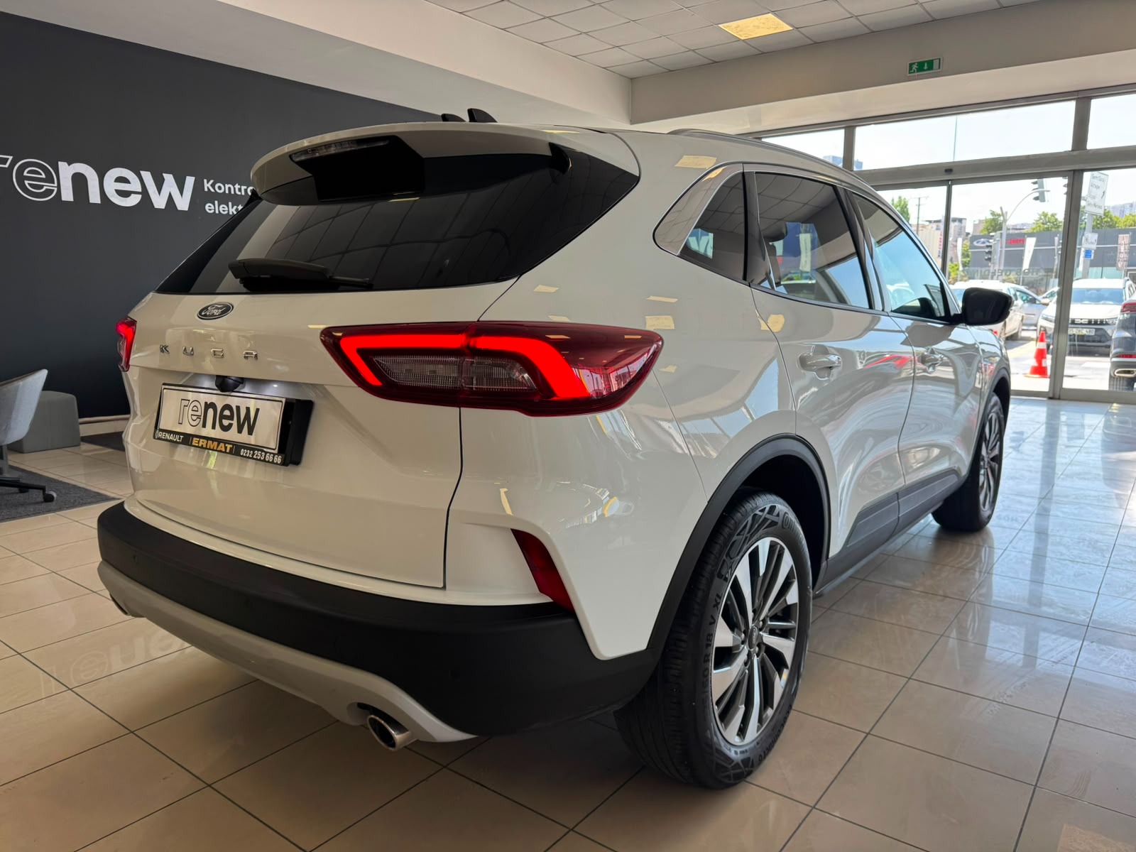2025 Benzin Otomatik Ford Kuga Beyaz Ermat Motorlu Araçlar ve Tarım Ürünleri Sanayi Ticaret A.Ş.