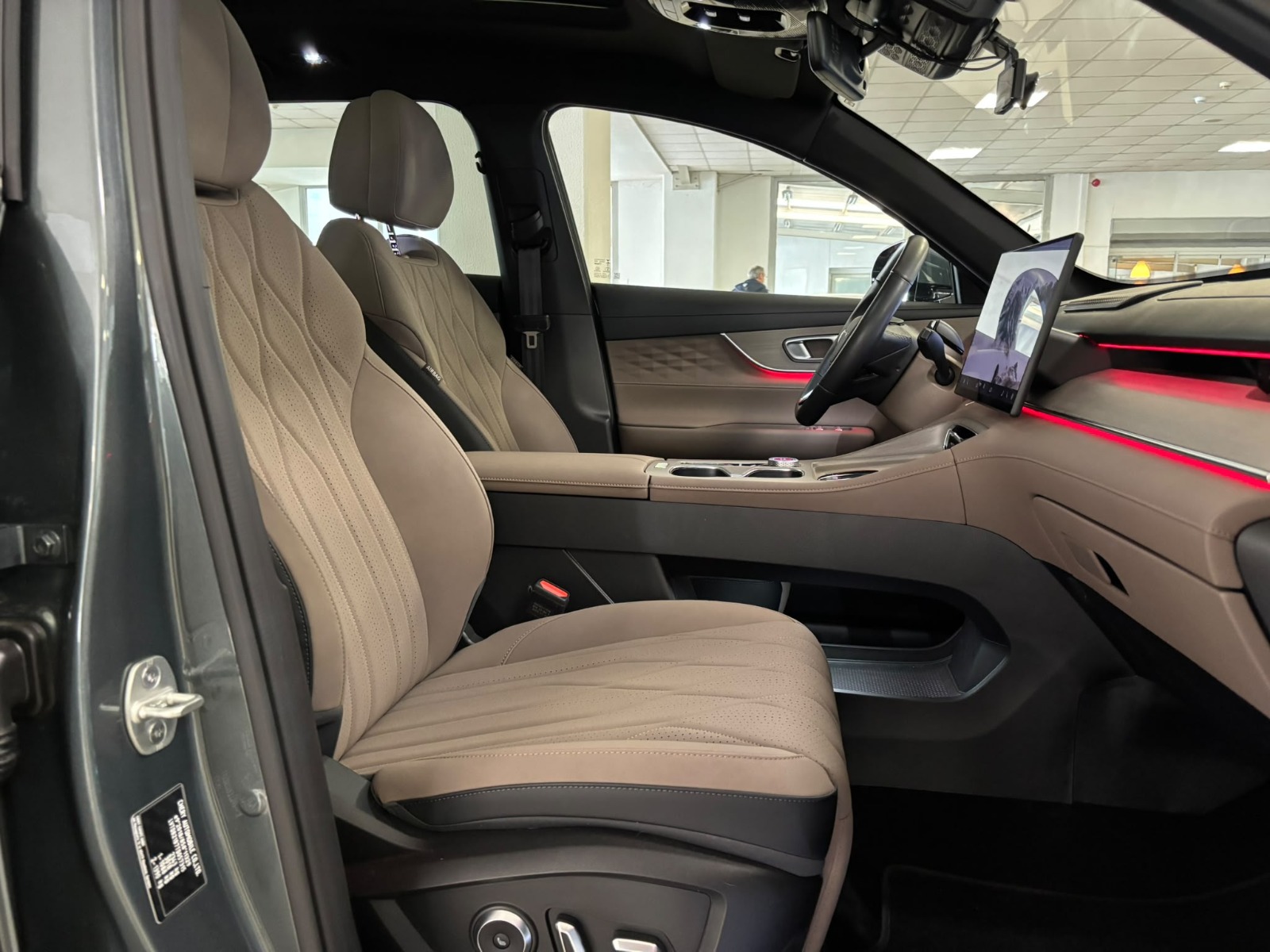 2026 Benzin Otomatik Chery Tiggo 8 Gri Ermat Motorlu Araçlar ve Tarım Ürünleri Sanayi Ticaret A.Ş.
