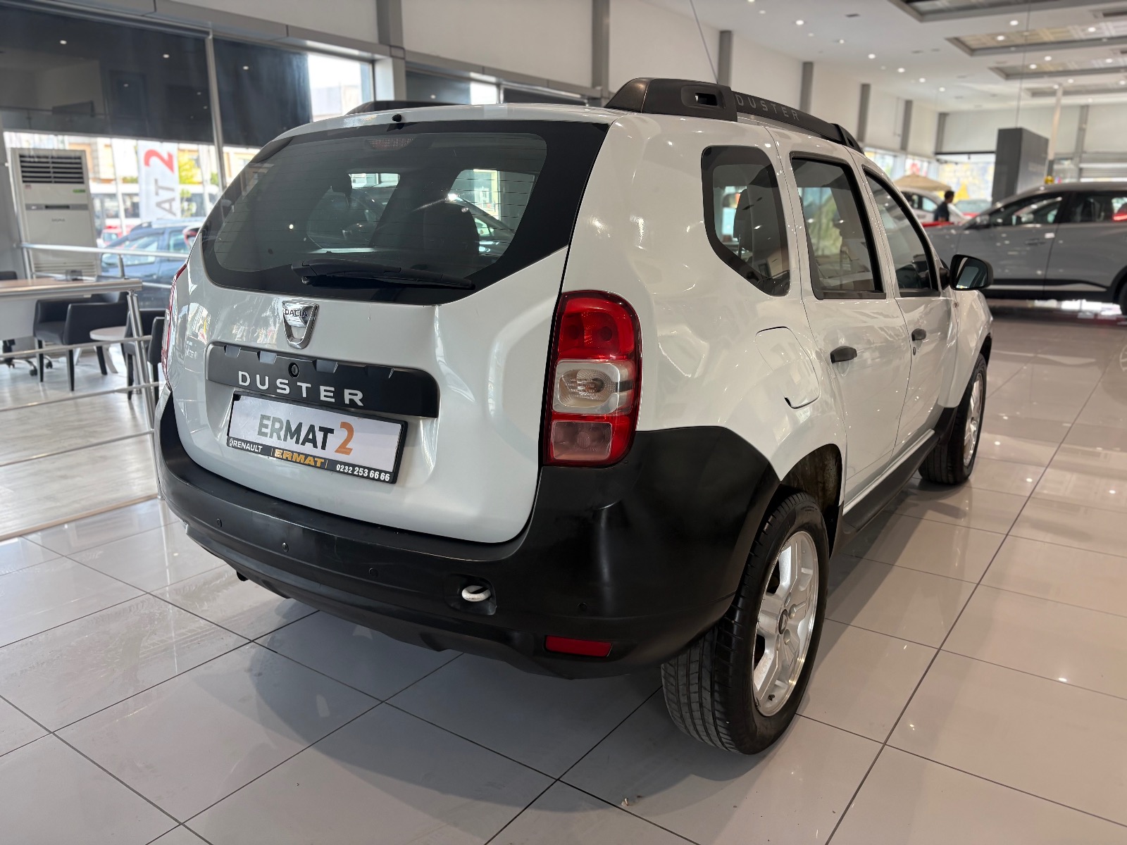 2014 Dizel Manuel Dacia Duster Beyaz Ermat Motorlu Araçlar ve Tarım Ürünleri Sanayi Ticaret A.Ş.