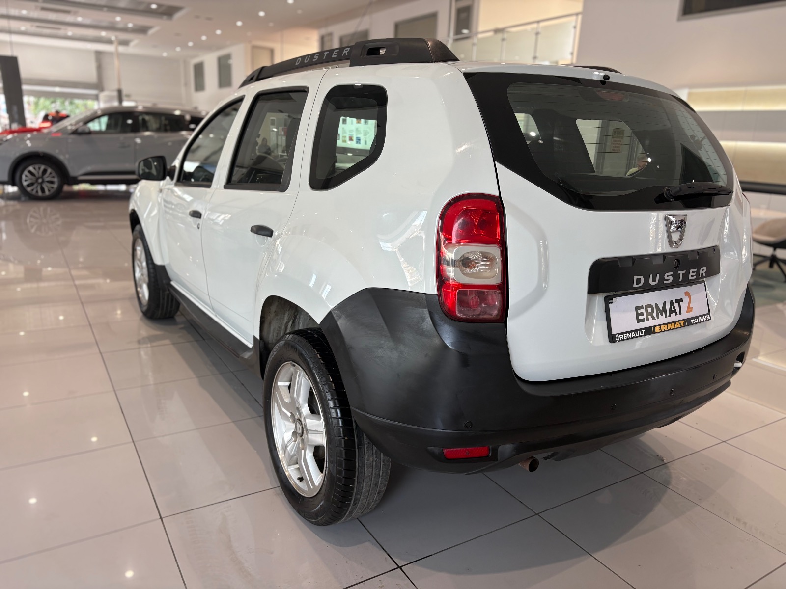 2014 Dizel Manuel Dacia Duster Beyaz Ermat Motorlu Araçlar ve Tarım Ürünleri Sanayi Ticaret A.Ş.