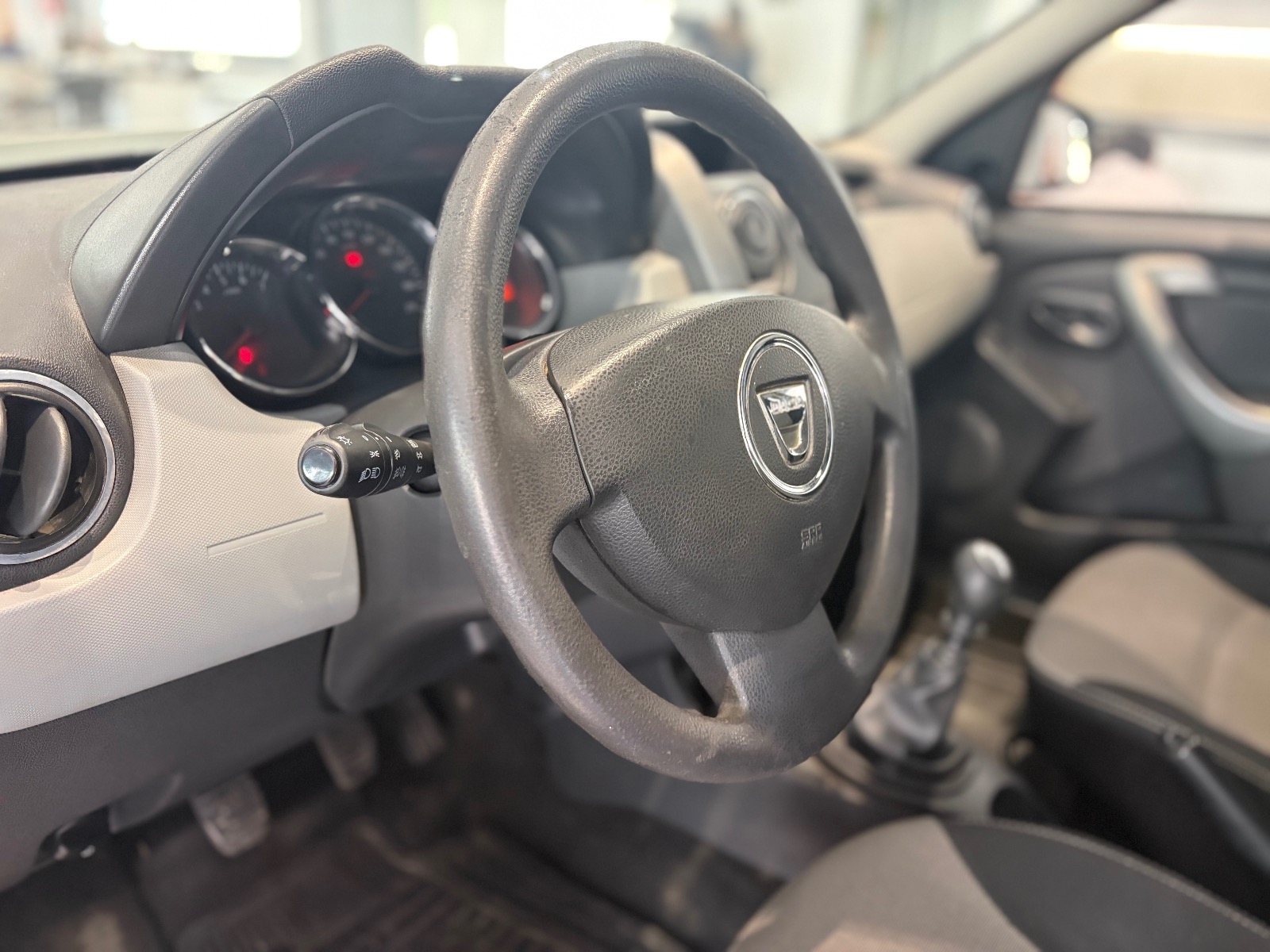 2014 Dizel Manuel Dacia Duster Beyaz Ermat Motorlu Araçlar ve Tarım Ürünleri Sanayi Ticaret A.Ş.