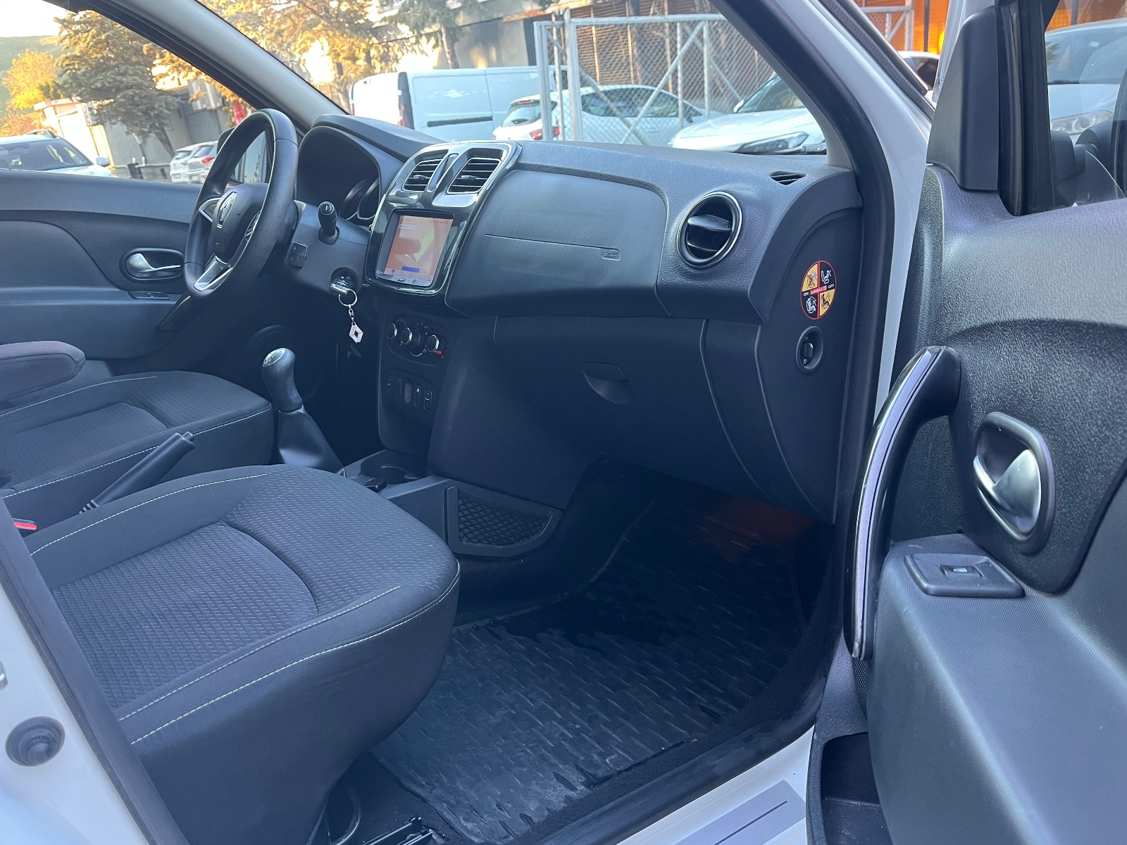 2017 Benzin Manuel Renault Symbol Beyaz Ermat Motorlu Araçlar ve Tarım Ürünleri Sanayi Ticaret A.Ş.