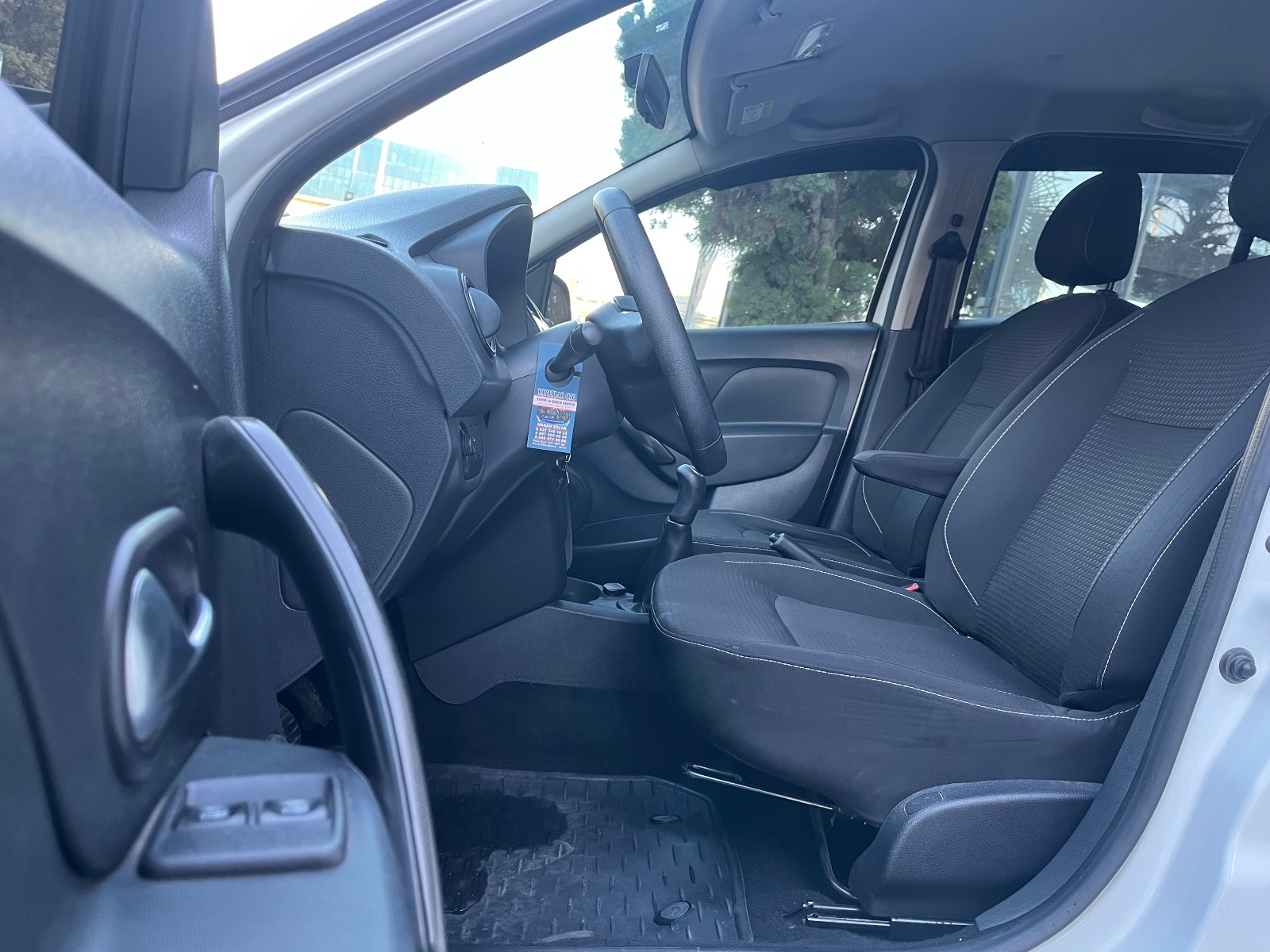 2017 Benzin Manuel Renault Symbol Beyaz Ermat Motorlu Araçlar ve Tarım Ürünleri Sanayi Ticaret A.Ş.