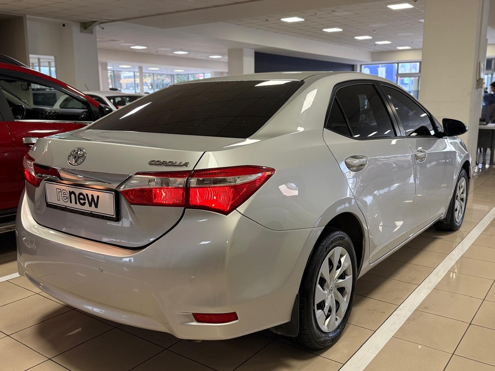 2013 Benzin Manuel Toyota Corolla Gümüş Gri Ermat Motorlu Araçlar ve Tarım Ürünleri Sanayi Ticaret A.Ş.