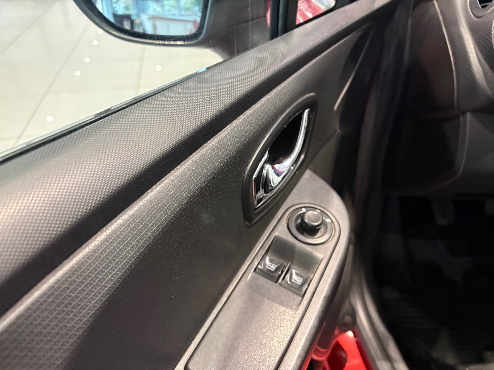 2012 Benzin Manuel Renault Clio Kırmızı Ermat Motorlu Araçlar ve Tarım Ürünleri Sanayi Ticaret A.Ş.