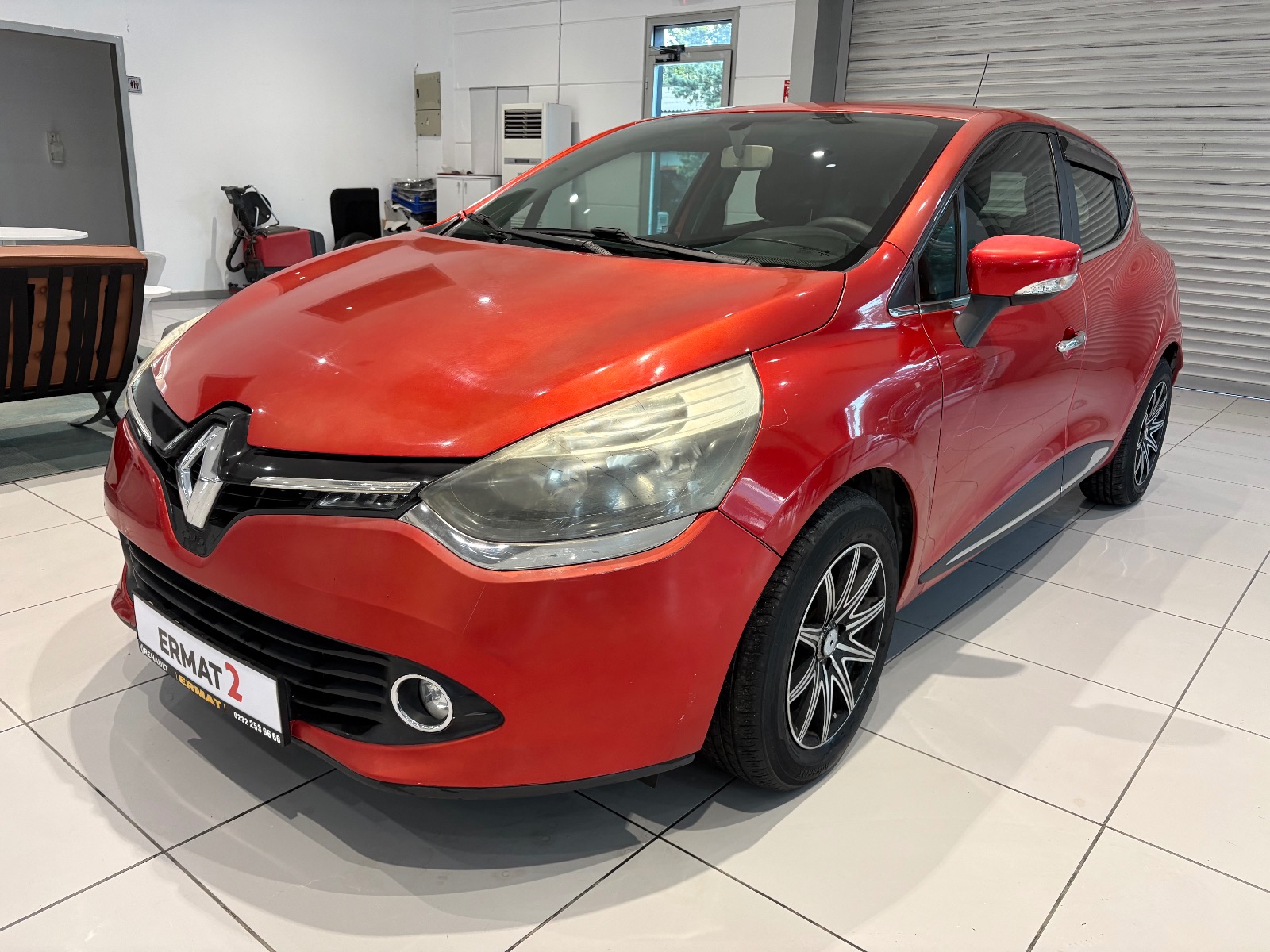 2012 Benzin Manuel Renault Clio Kırmızı Ermat Motorlu Araçlar ve Tarım Ürünleri Sanayi Ticaret A.Ş.