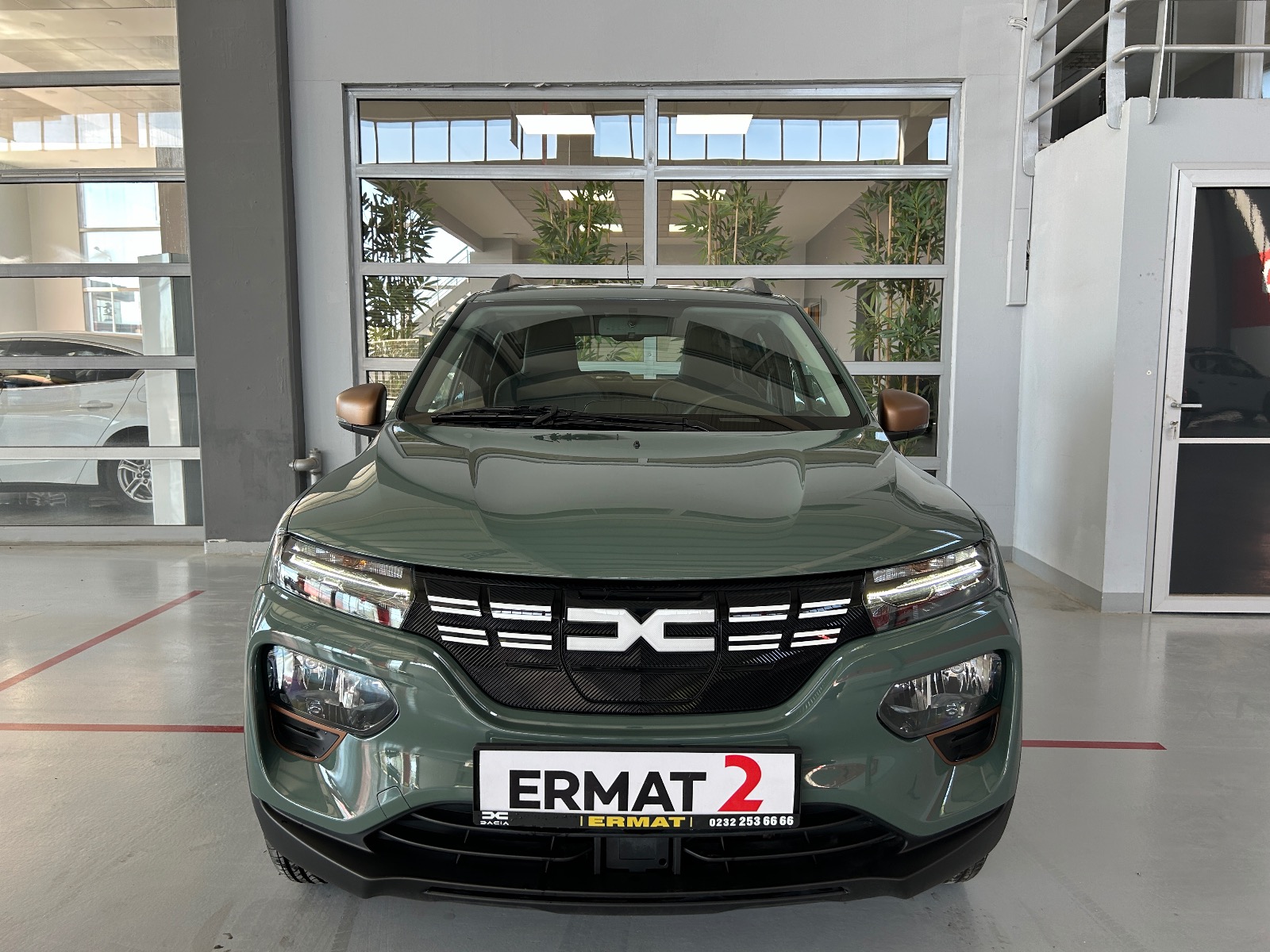 2023 Elektrik Otomatik Dacia Spring Yeşil Ermat Motorlu Araçlar ve Tarım Ürünleri Sanayi Ticaret A.Ş.