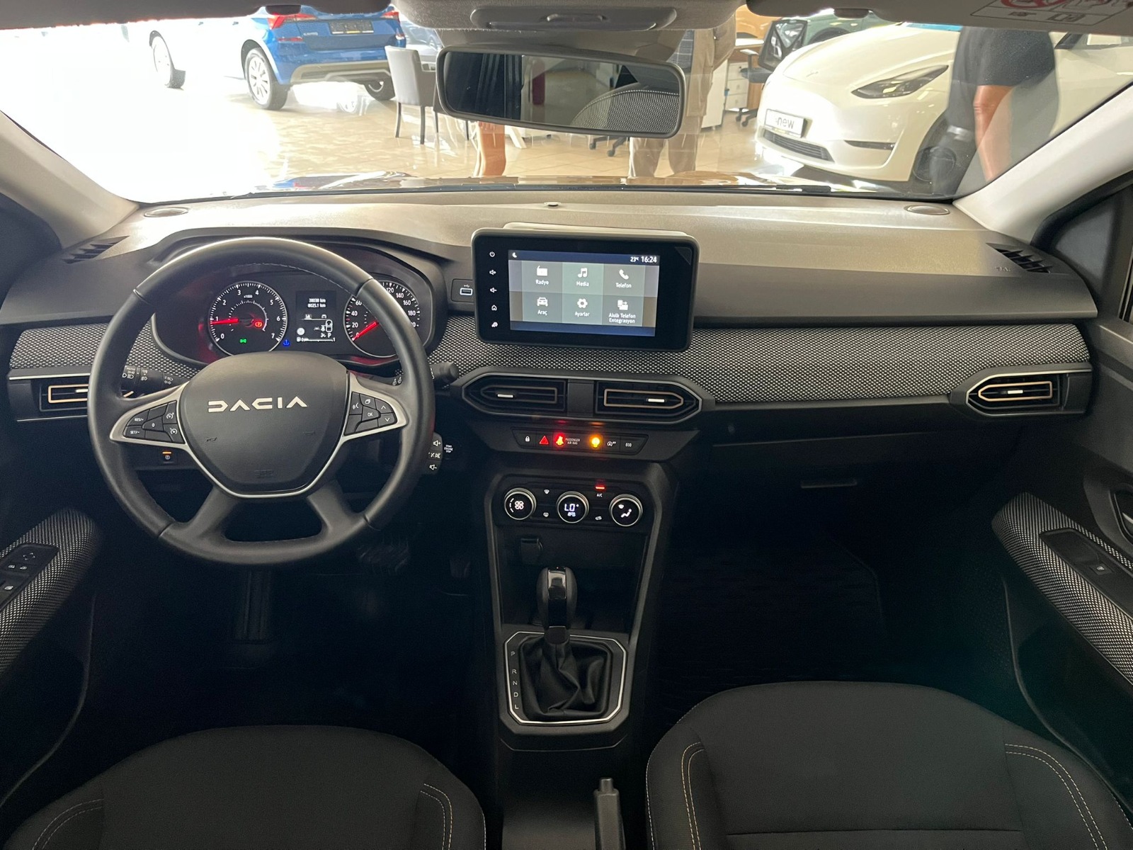 2024 Benzin Otomatik Dacia Sandero Bej Ermat Motorlu Araçlar ve Tarım Ürünleri Sanayi Ticaret A.Ş.