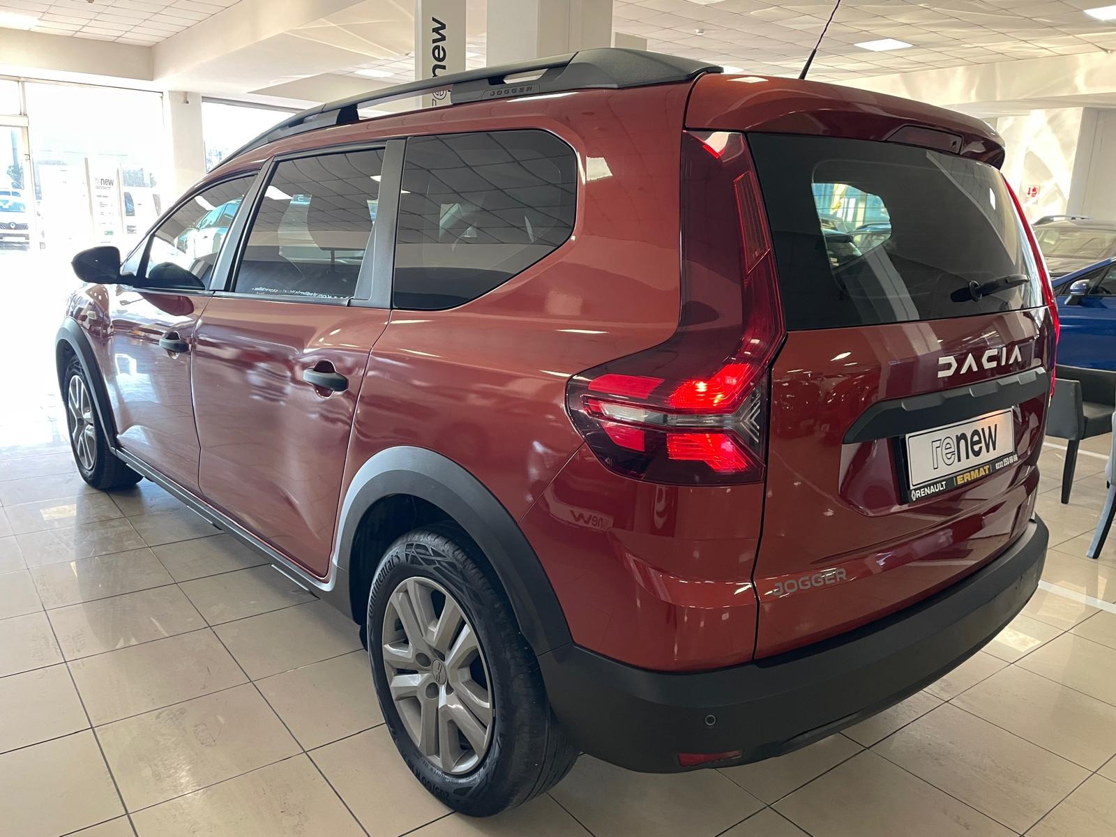 2023 Benzin Manuel Dacia Jogger Turuncu Ermat Motorlu Araçlar ve Tarım Ürünleri Sanayi Ticaret A.Ş.