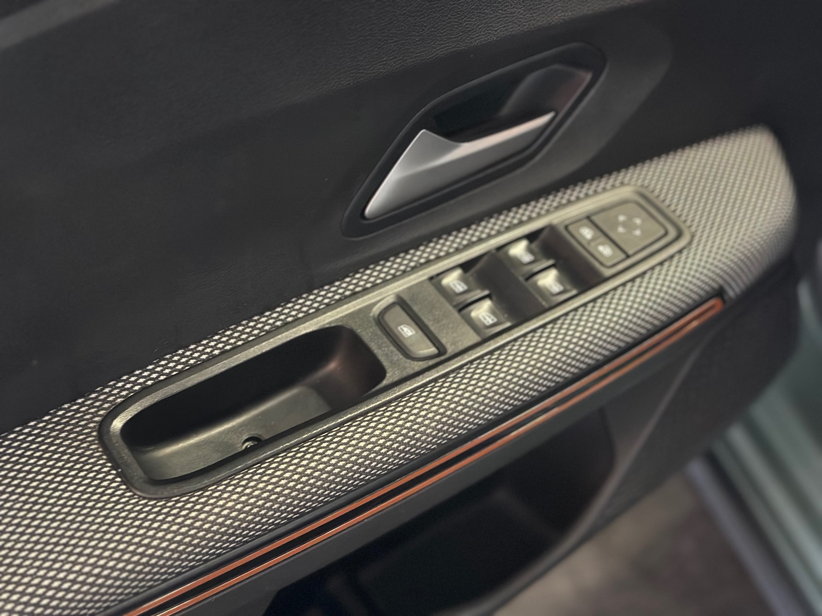 2023 Benzin Otomatik Dacia Sandero Stepway Yeşil Ermat Motorlu Araçlar ve Tarım Ürünleri Sanayi Ticaret A.Ş.