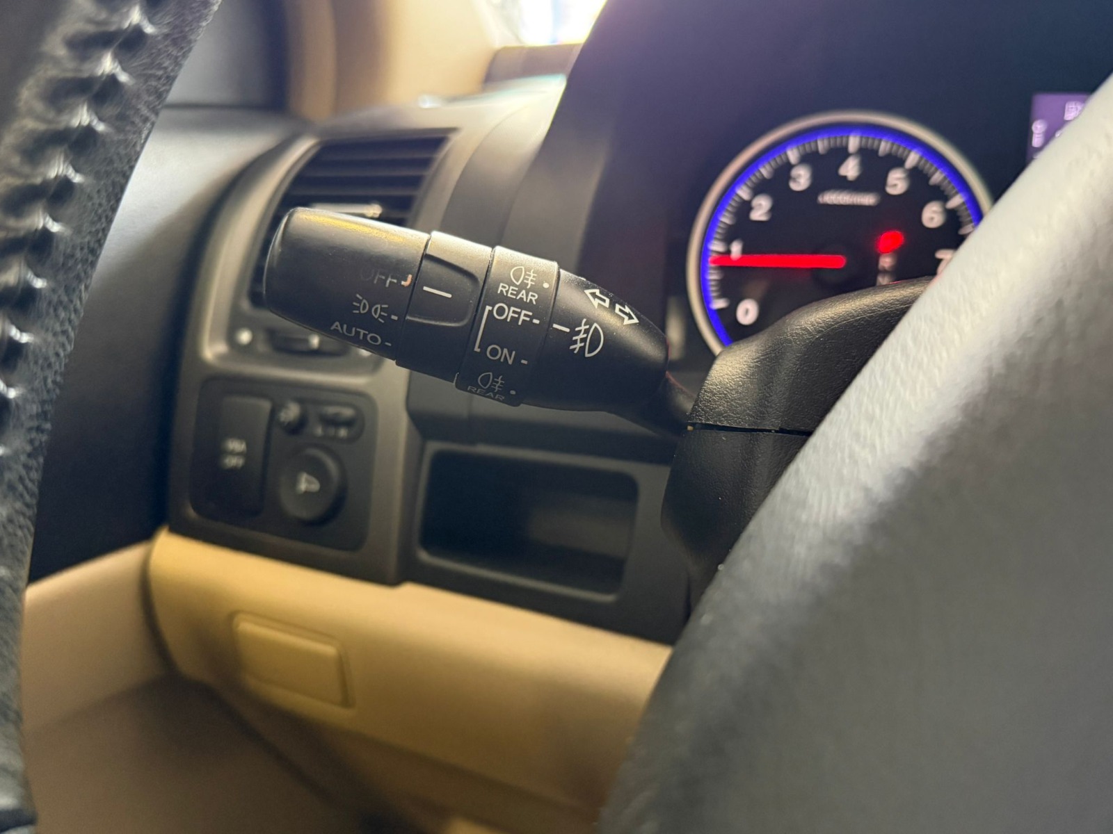 2011 Benzin Otomatik Honda CR-V Siyah Ermat Motorlu Araçlar ve Tarım Ürünleri Sanayi Ticaret A.Ş.