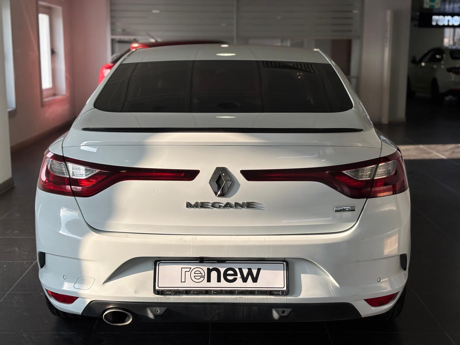 2017 Dizel Manuel Renault Megane Beyaz Ermat Motorlu Araçlar ve Tarım Ürünleri Sanayi Ticaret A.Ş.