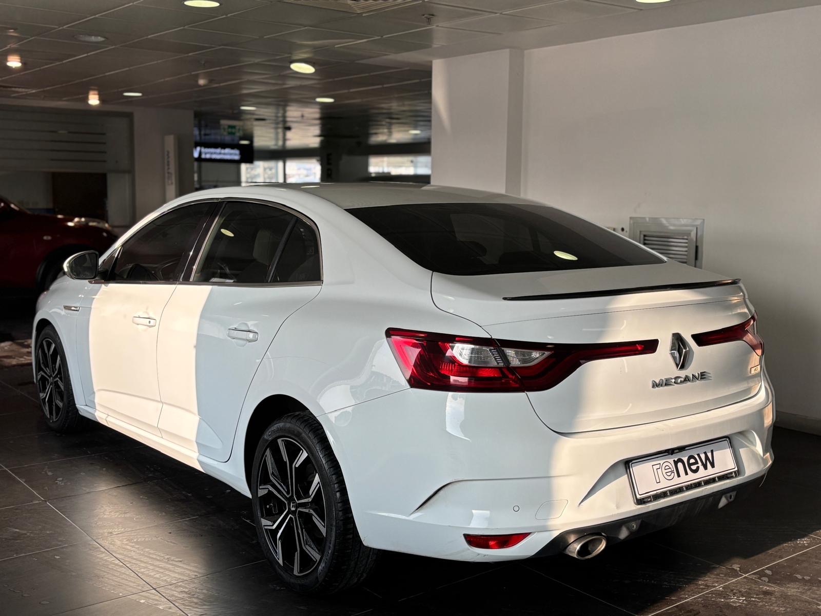 2017 Dizel Manuel Renault Megane Beyaz Ermat Motorlu Araçlar ve Tarım Ürünleri Sanayi Ticaret A.Ş.