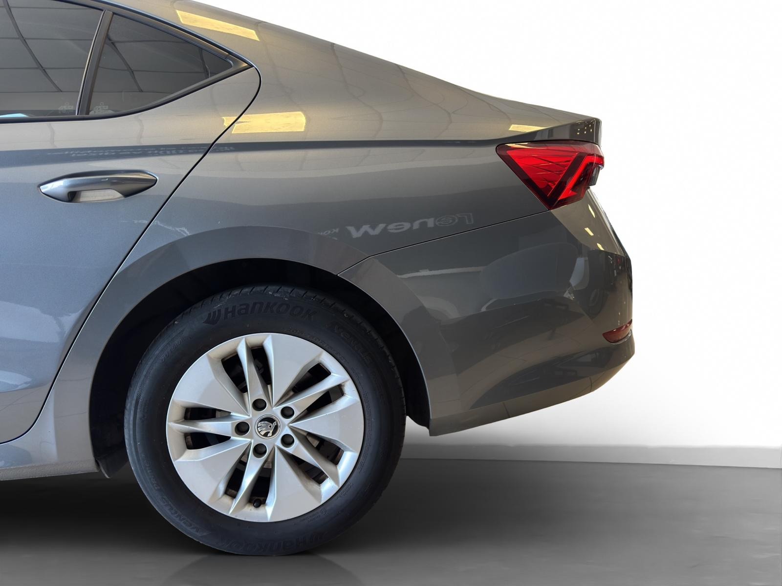 2023 Hybrid Otomatik Skoda Octavia Gri Ermat Motorlu Araçlar ve Tarım Ürünleri Sanayi Ticaret A.Ş.