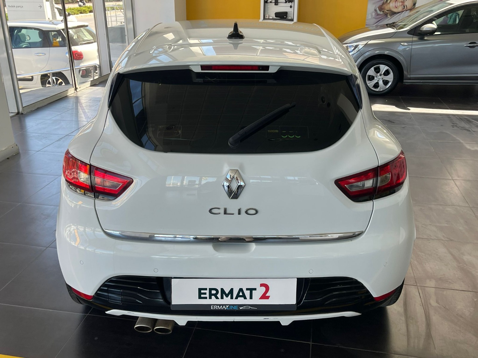 2016 Dizel Manuel Renault Clio Beyaz Ermat Motorlu Araçlar ve Tarım Ürünleri Sanayi Ticaret A.Ş.