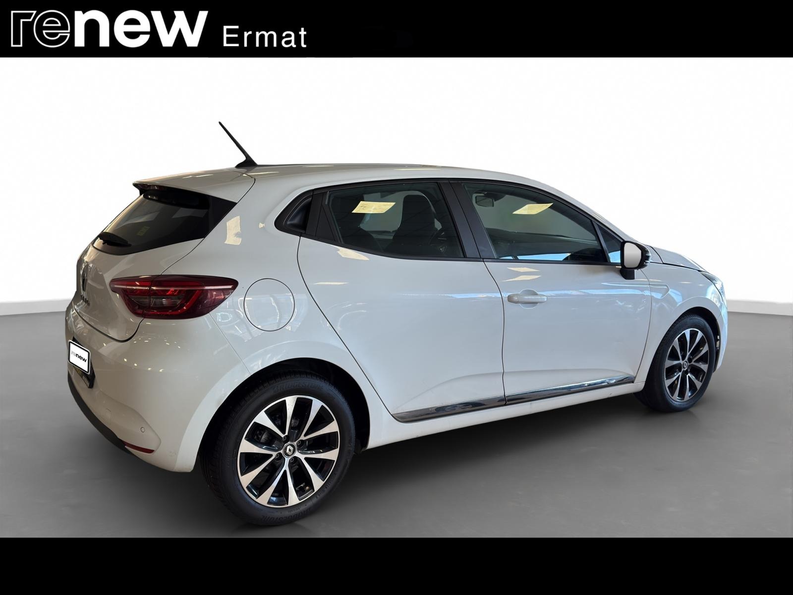 2023 Benzin Manuel Renault Clio Beyaz Ermat Motorlu Araçlar ve Tarım Ürünleri Sanayi Ticaret A.Ş.