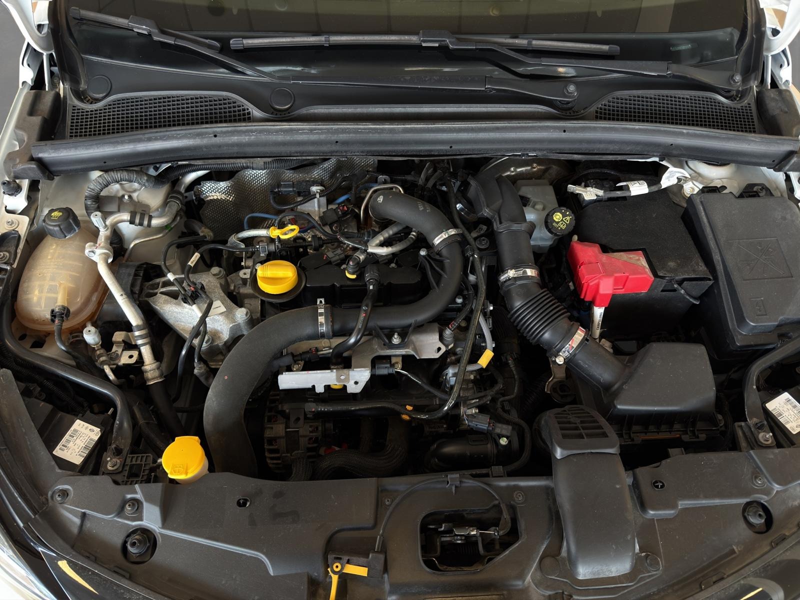 2023 Benzin Manuel Renault Clio Beyaz Ermat Motorlu Araçlar ve Tarım Ürünleri Sanayi Ticaret A.Ş.