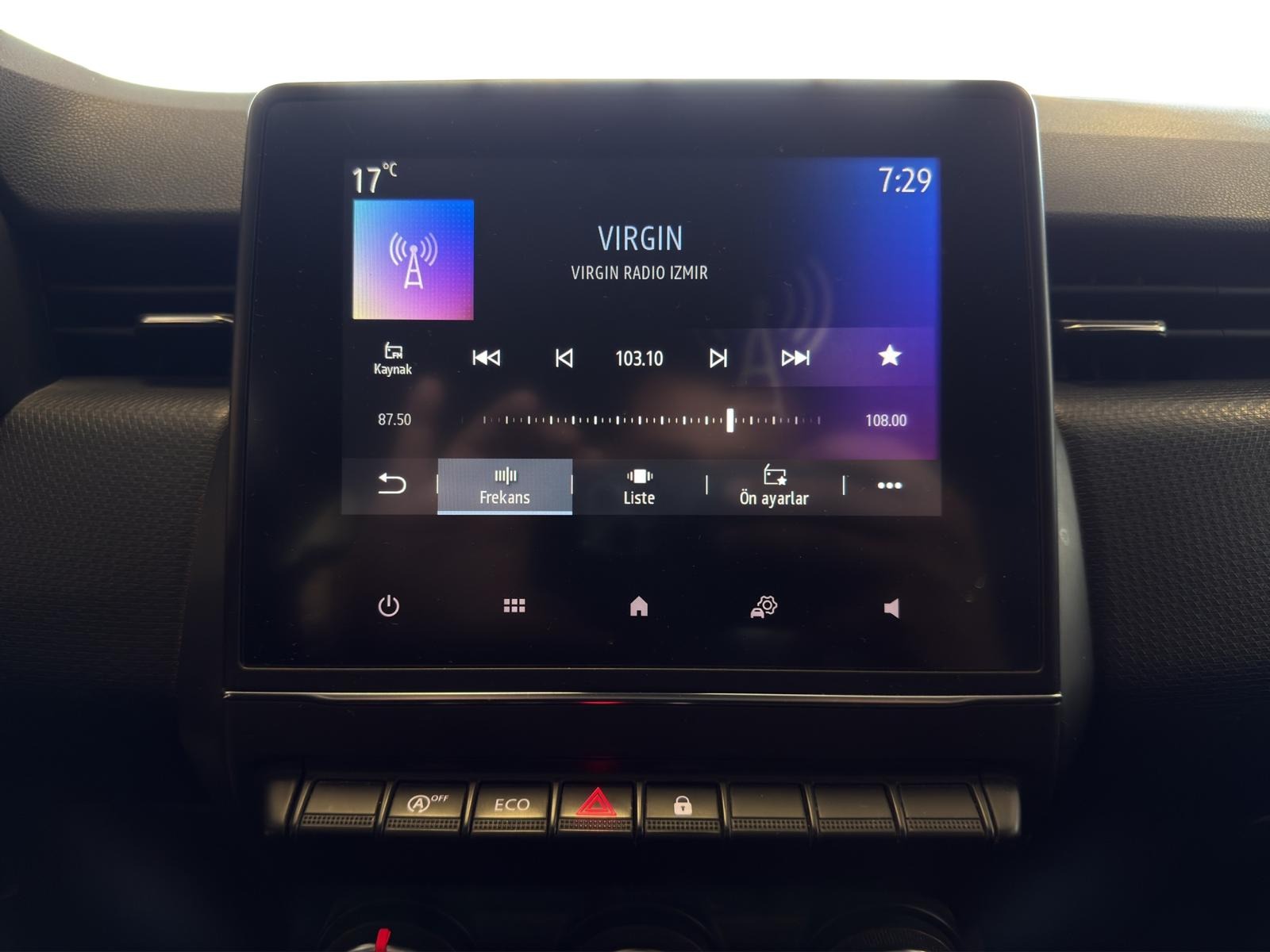 2023 Benzin Manuel Renault Clio Beyaz Ermat Motorlu Araçlar ve Tarım Ürünleri Sanayi Ticaret A.Ş.