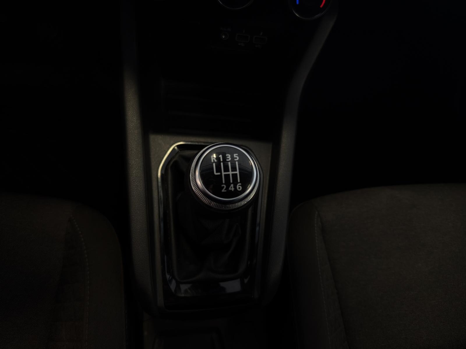 2023 Benzin Manuel Renault Clio Beyaz Ermat Motorlu Araçlar ve Tarım Ürünleri Sanayi Ticaret A.Ş.