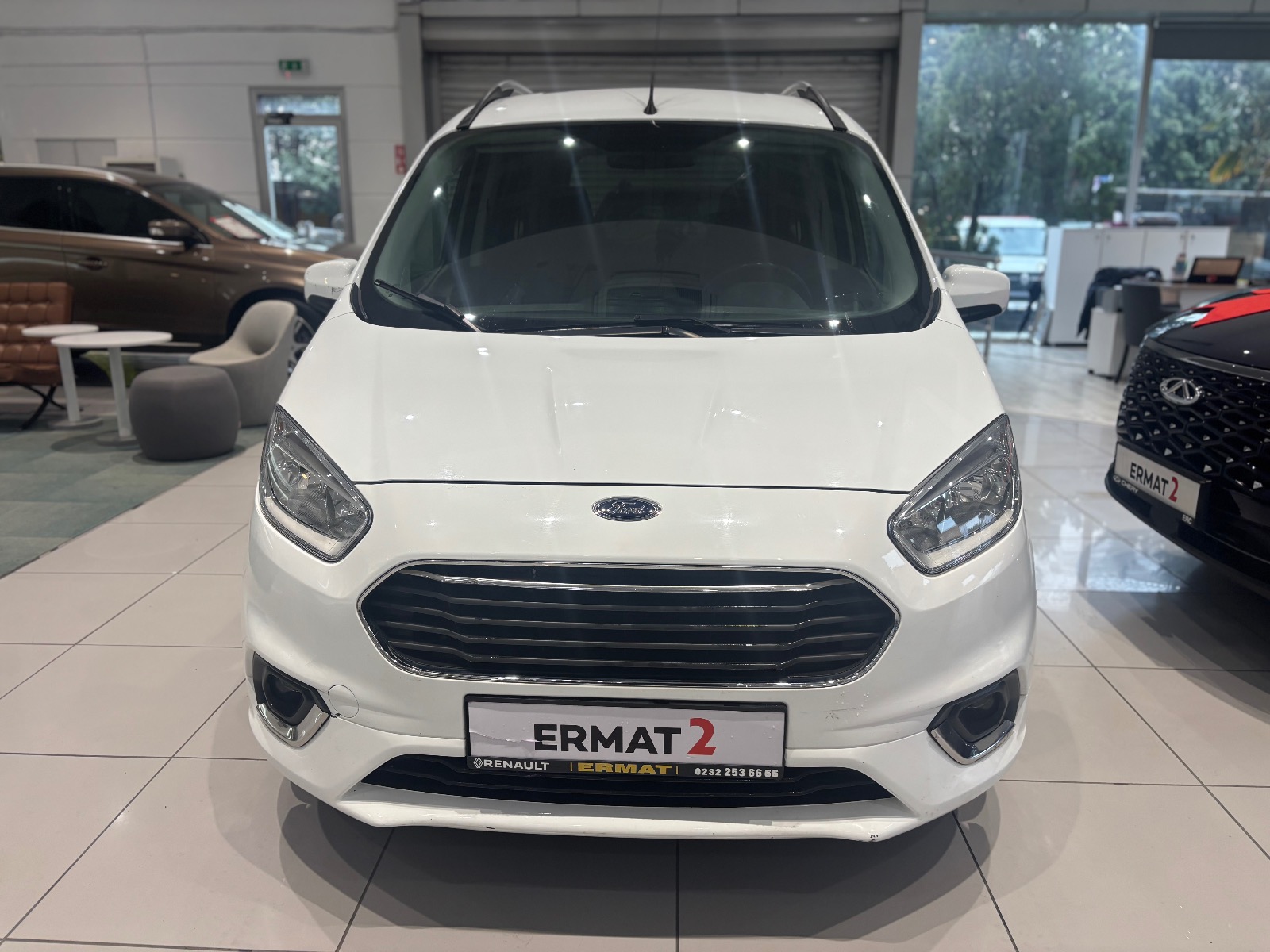 2021 Dizel Manuel Ford Tourneo Courier Beyaz Ermat Motorlu Araçlar ve Tarım Ürünleri Sanayi Ticaret A.Ş.