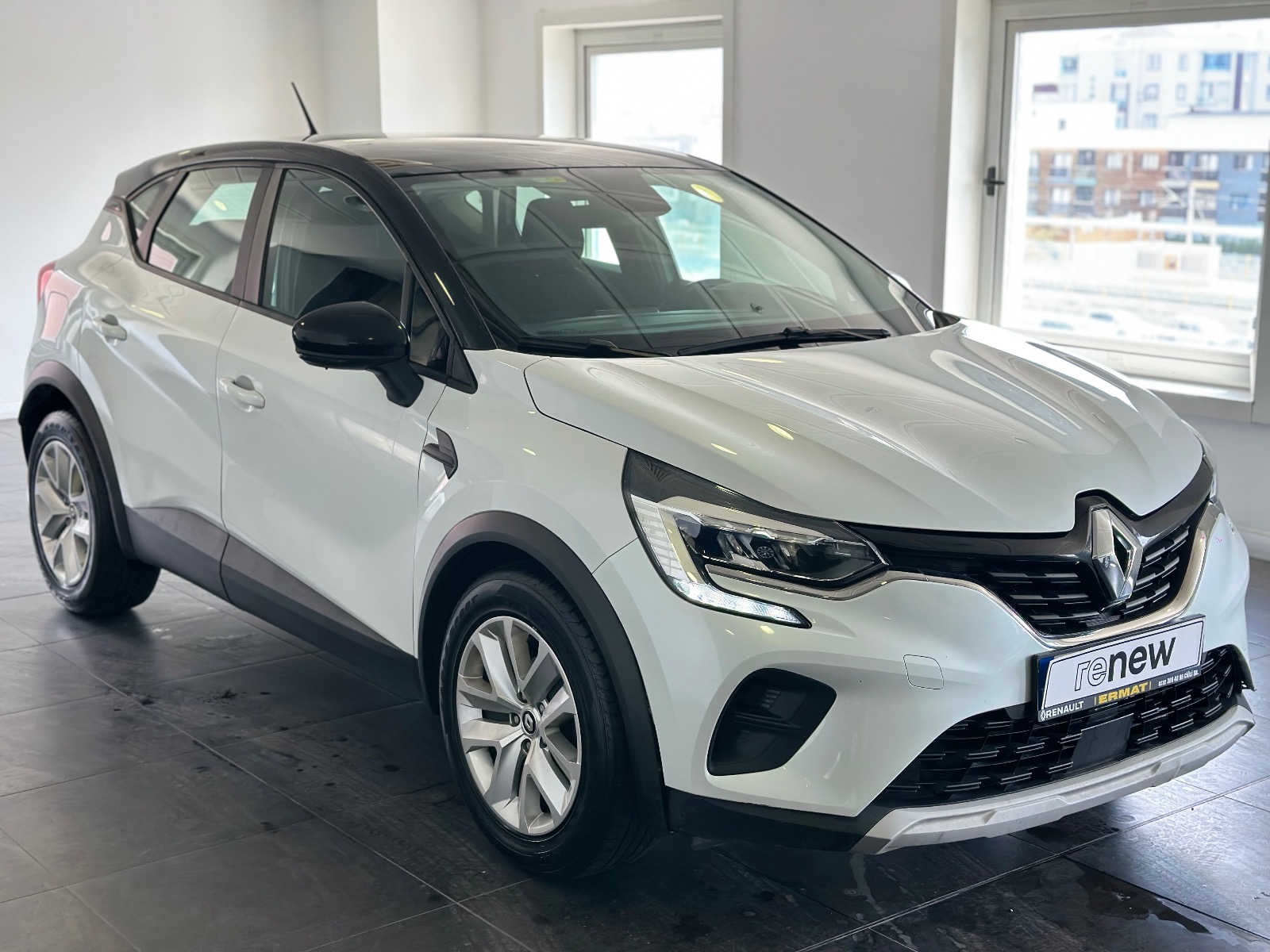 2021 Hybrid Otomatik Renault Captur Beyaz Ermat Motorlu Araçlar ve Tarım Ürünleri Sanayi Ticaret A.Ş.