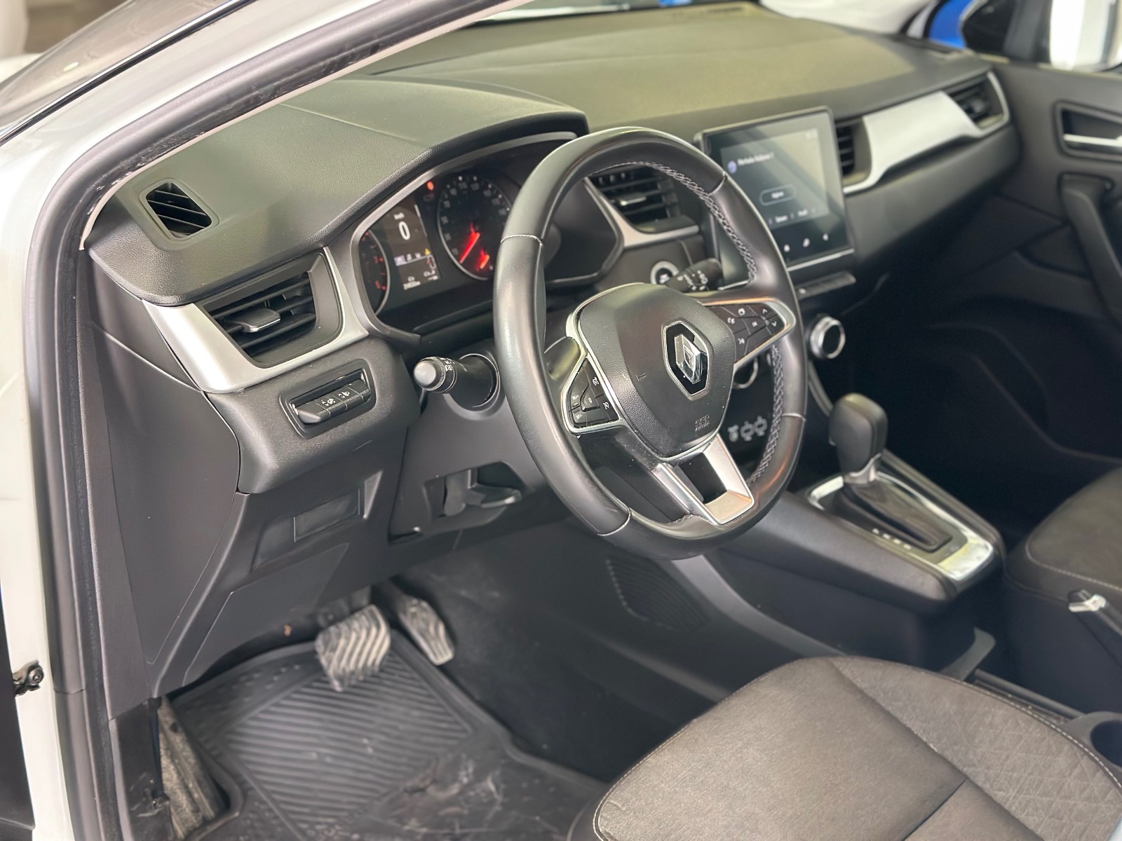 2021 Hybrid Otomatik Renault Captur Beyaz Ermat Motorlu Araçlar ve Tarım Ürünleri Sanayi Ticaret A.Ş.