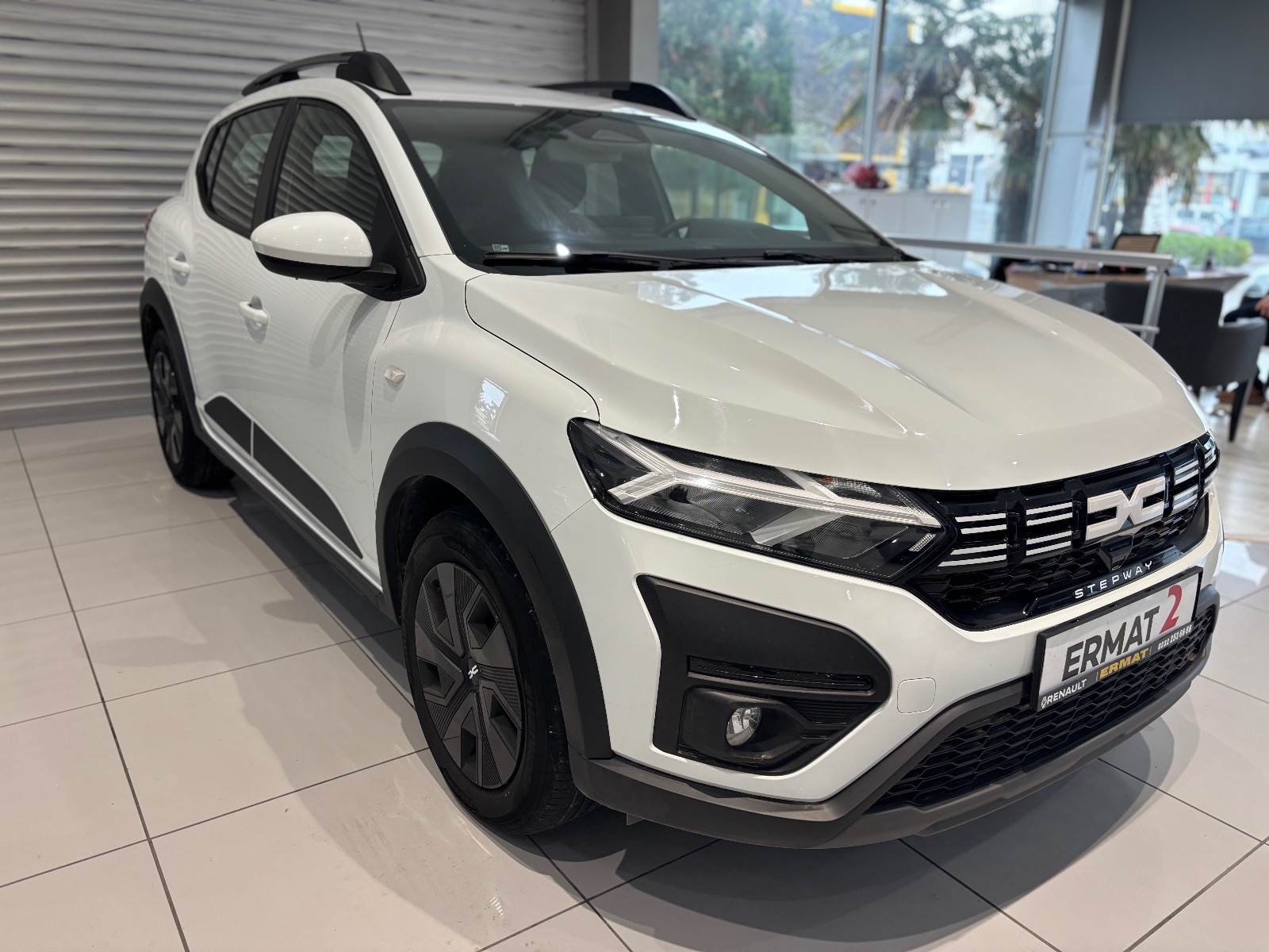 2025 Benzin Otomatik Dacia Sandero Stepway Beyaz Ermat Motorlu Araçlar ve Tarım Ürünleri Sanayi Ticaret A.Ş.