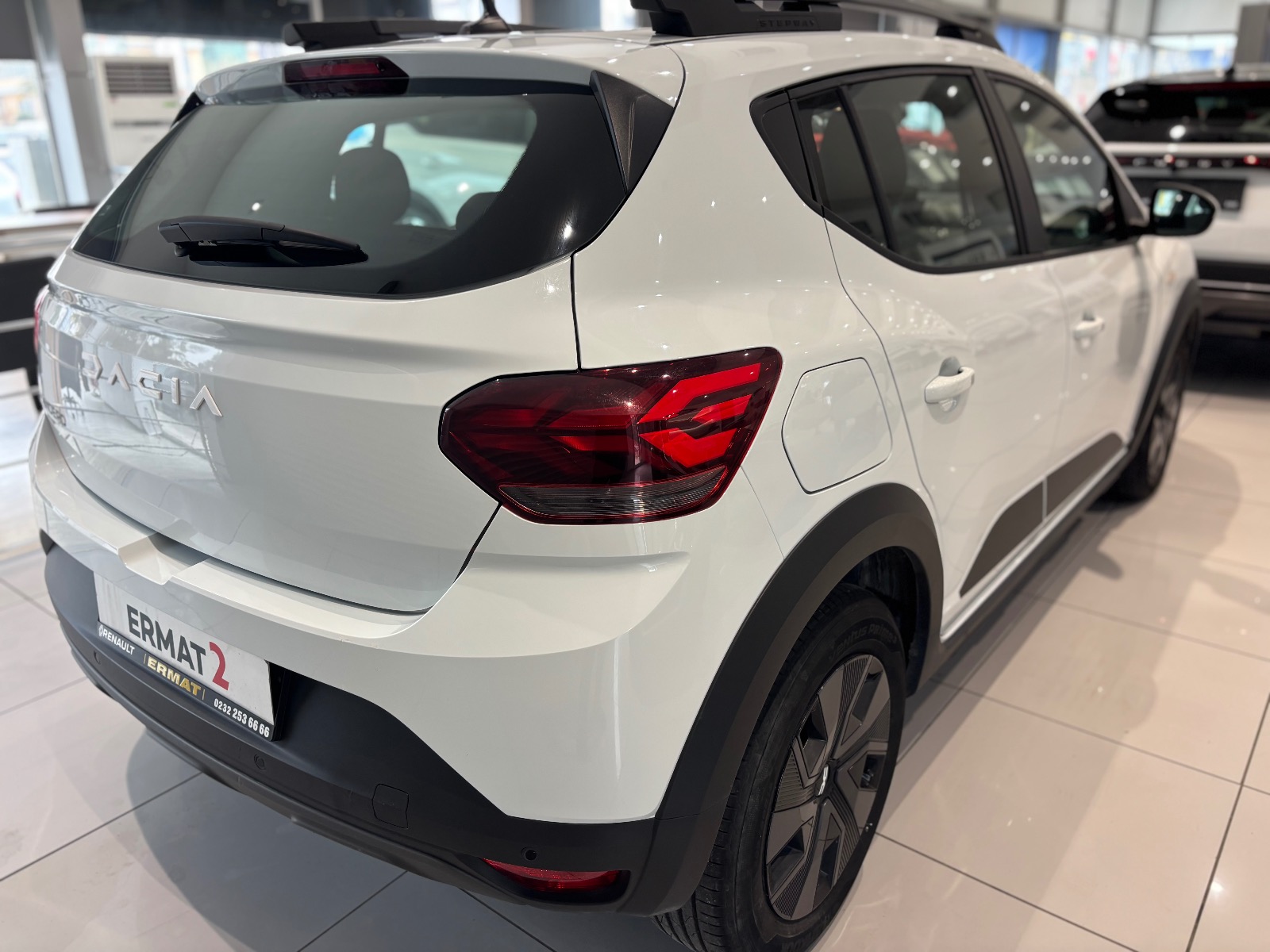 2025 Benzin Otomatik Dacia Sandero Stepway Beyaz Ermat Motorlu Araçlar ve Tarım Ürünleri Sanayi Ticaret A.Ş.